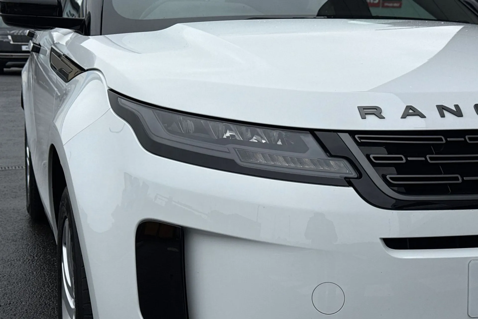 LAND ROVER RANGE ROVER EVOQUE thumbnail image number 27