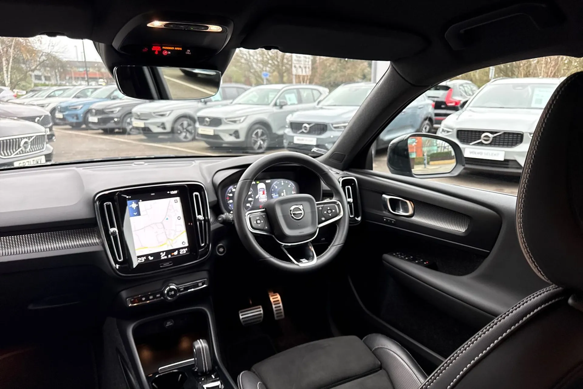 Volvo XC40 thumbnail image number 33