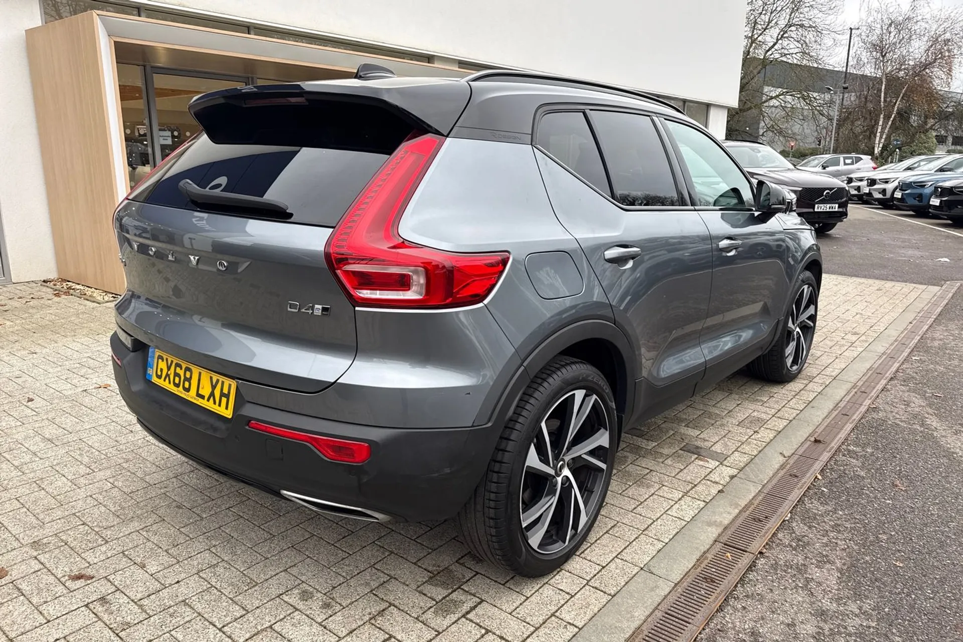 Volvo XC40 thumbnail image number 8