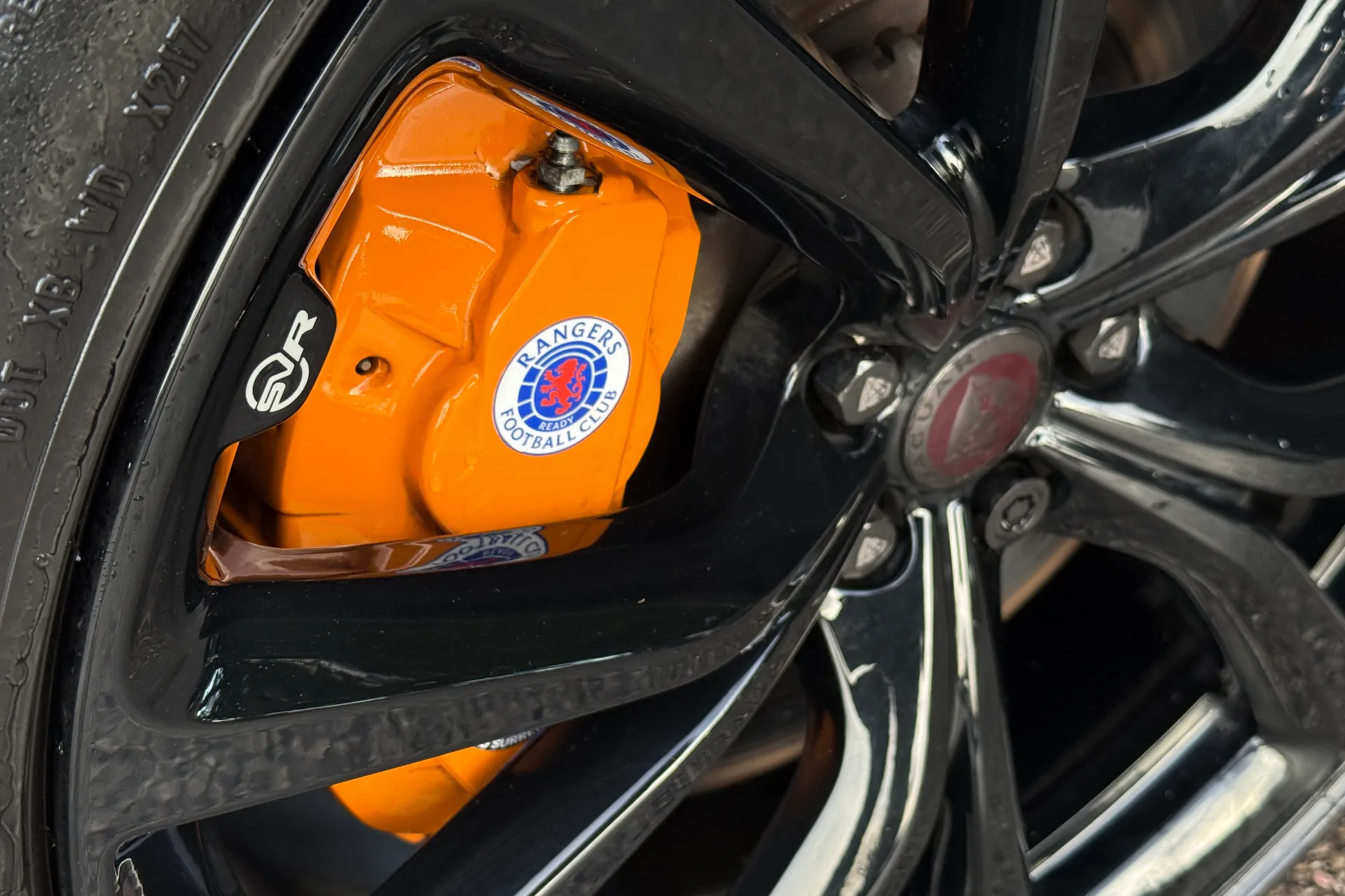 Jaguar F-PACE thumbnail image number 4