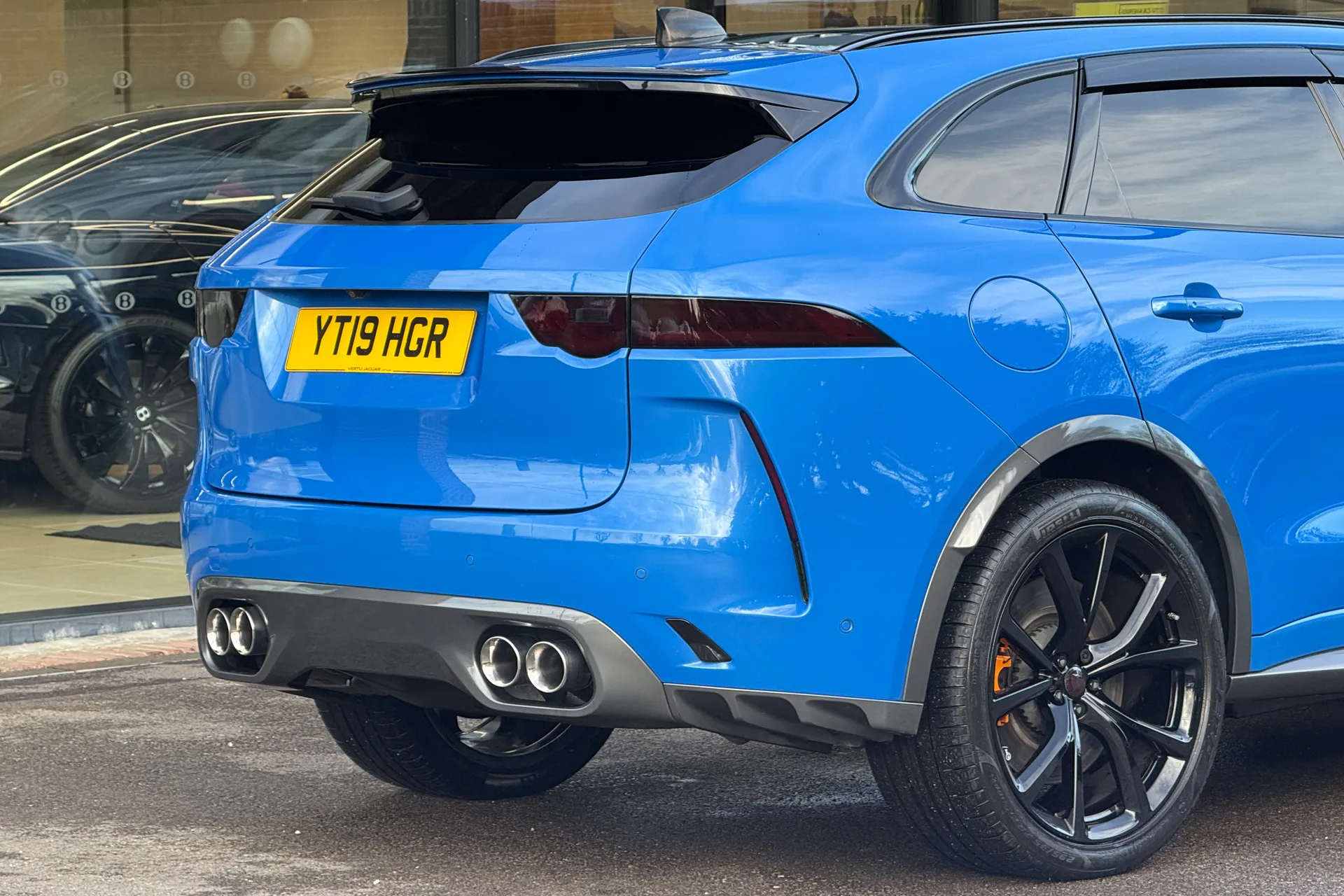 Jaguar F-PACE thumbnail image number 8