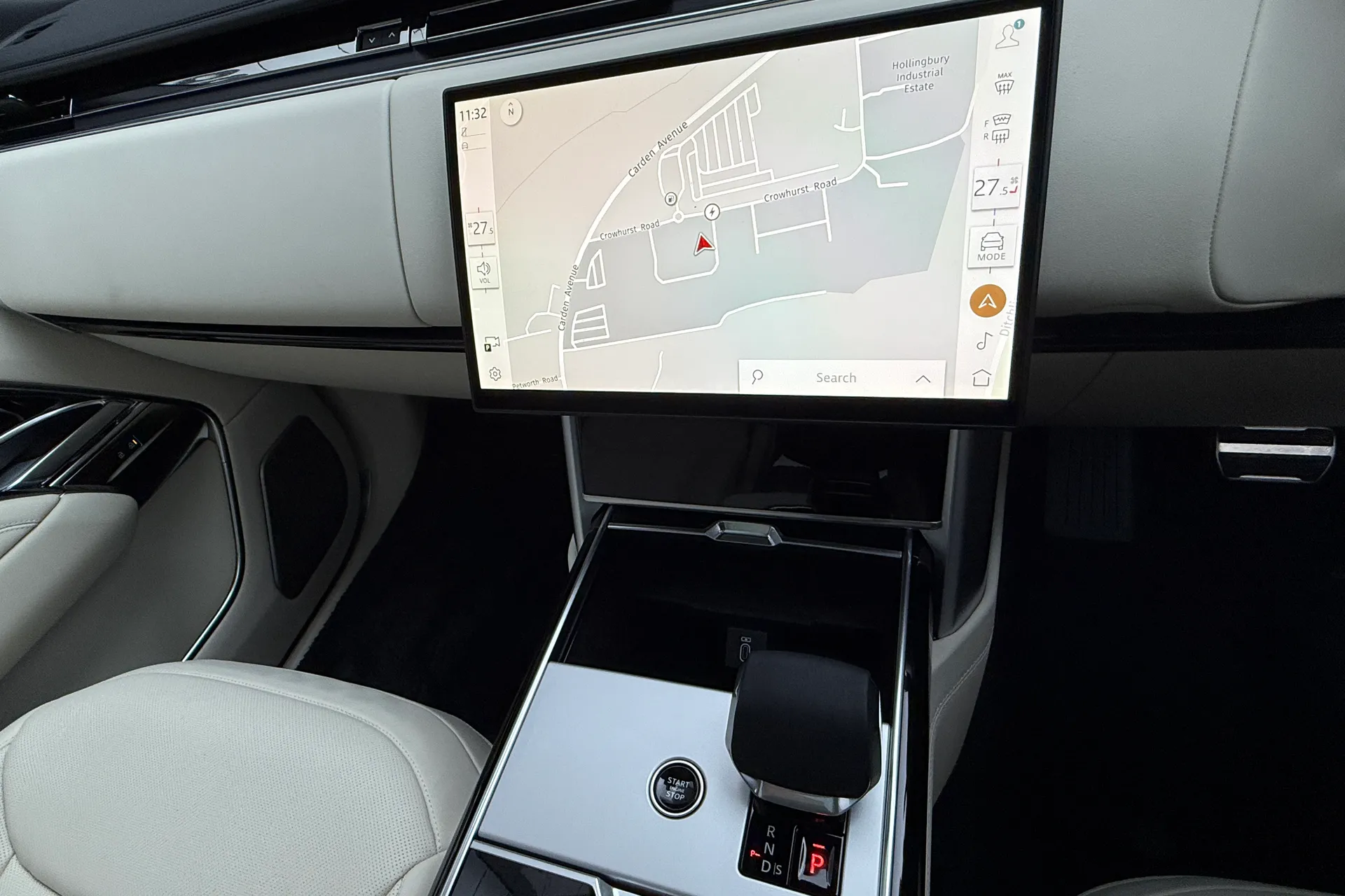 LAND ROVER RANGE ROVER thumbnail image number 40