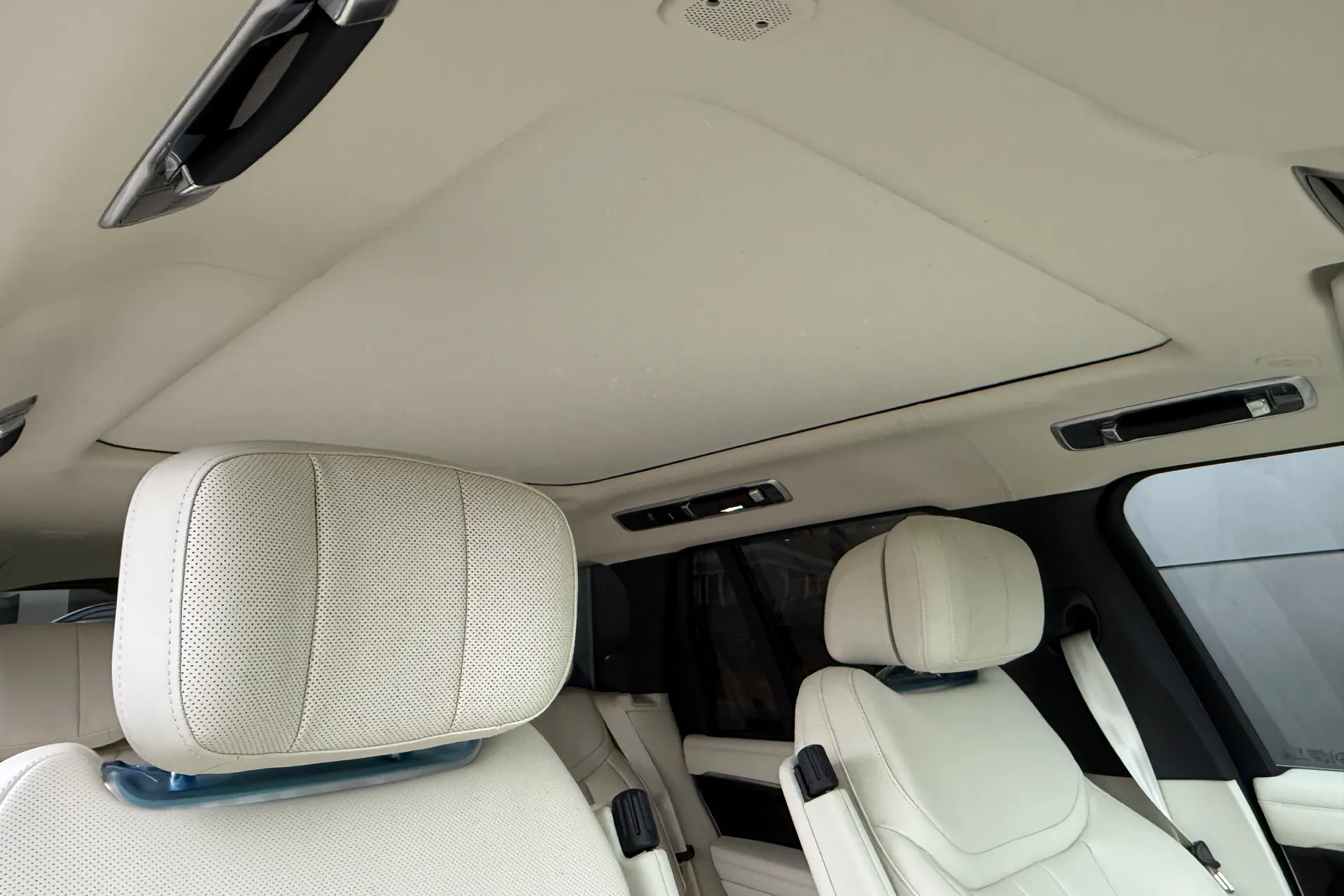 LAND ROVER RANGE ROVER thumbnail image number 8