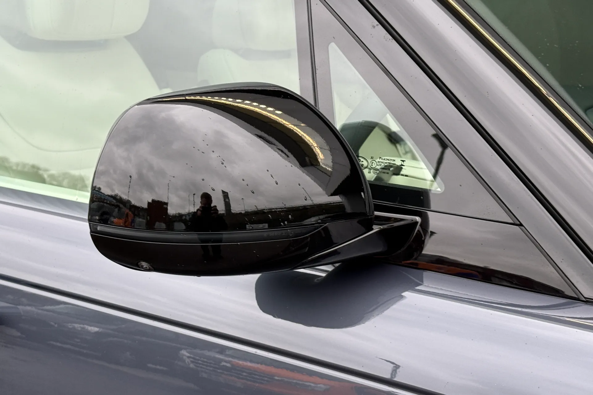 LAND ROVER RANGE ROVER thumbnail image number 34