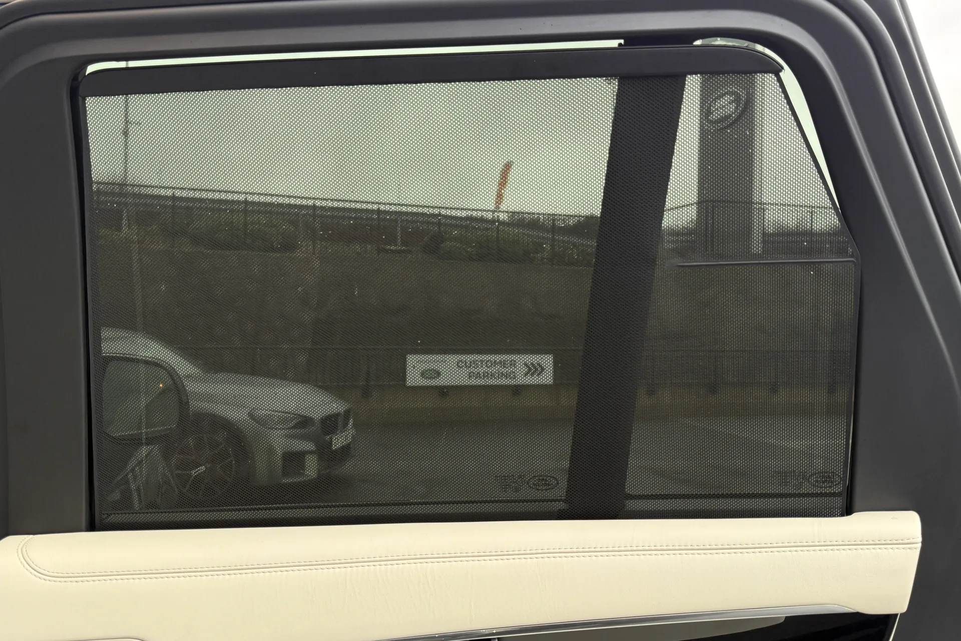 LAND ROVER RANGE ROVER thumbnail image number 63