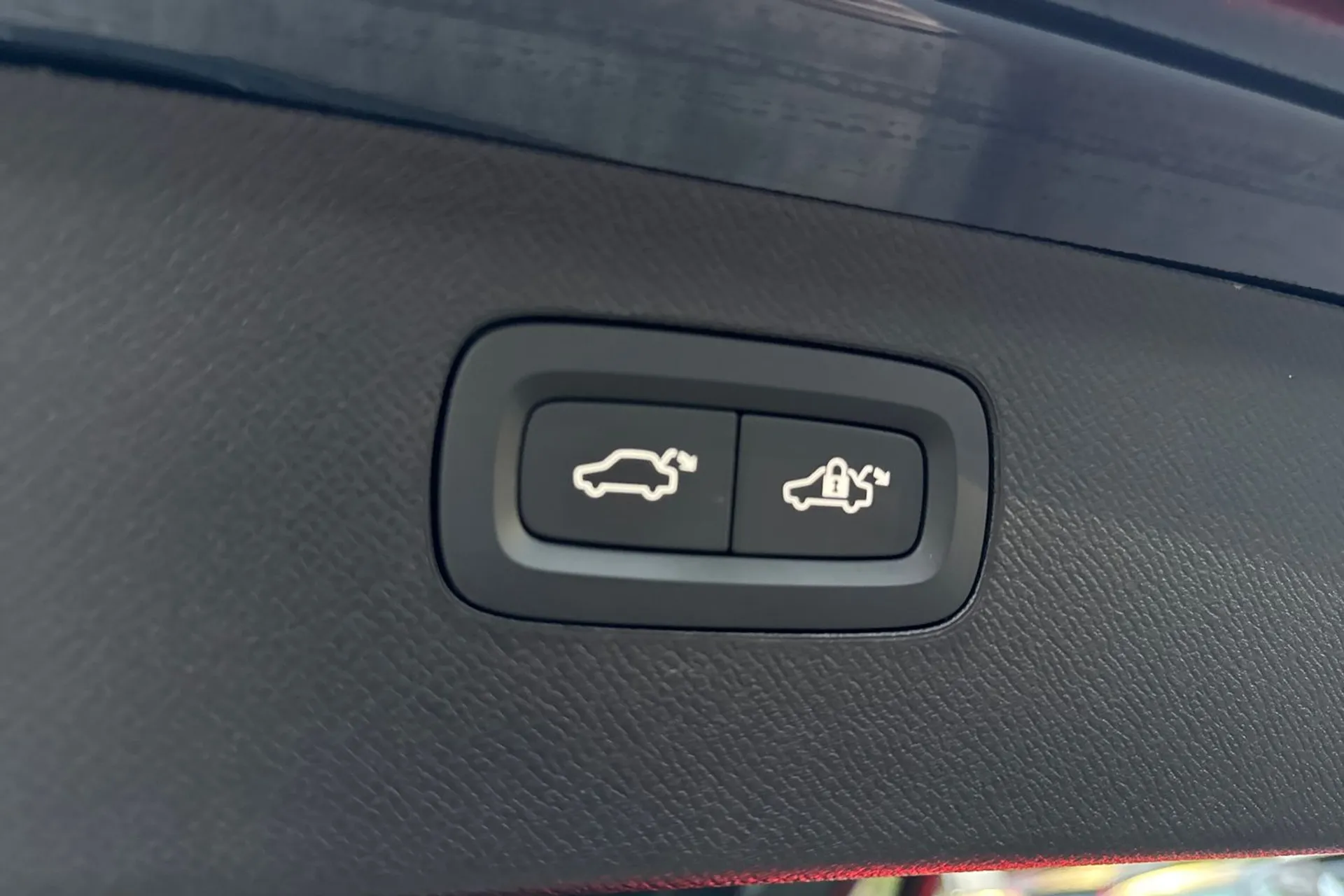 Volvo XC90 thumbnail image number 23