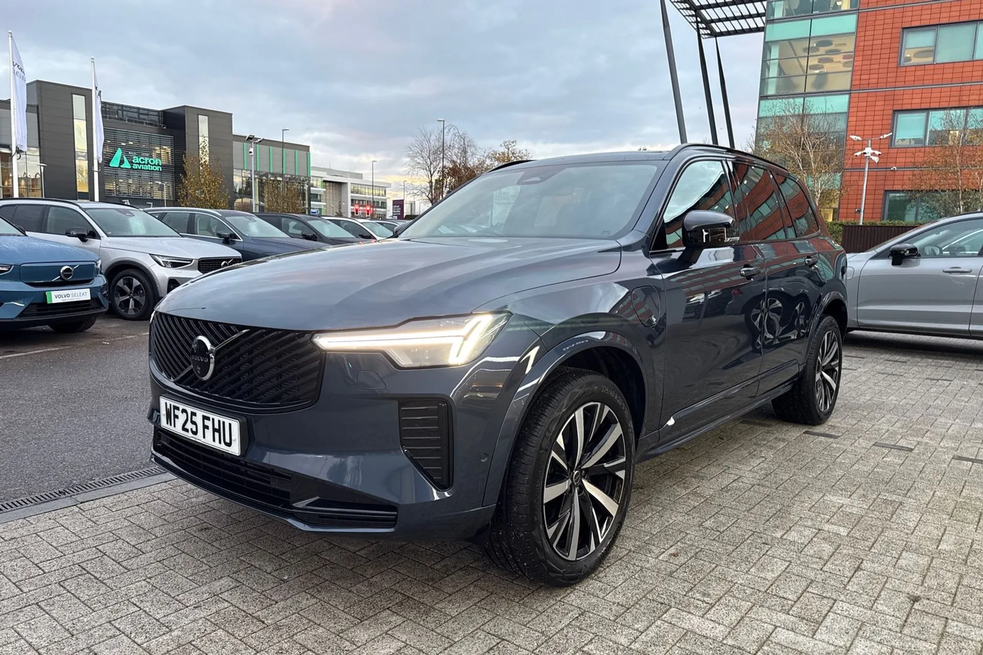 Volvo XC90 thumbnail image number 14