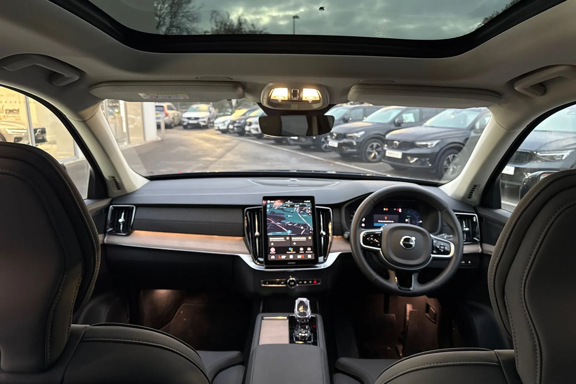 Volvo XC90 thumbnail image number 3