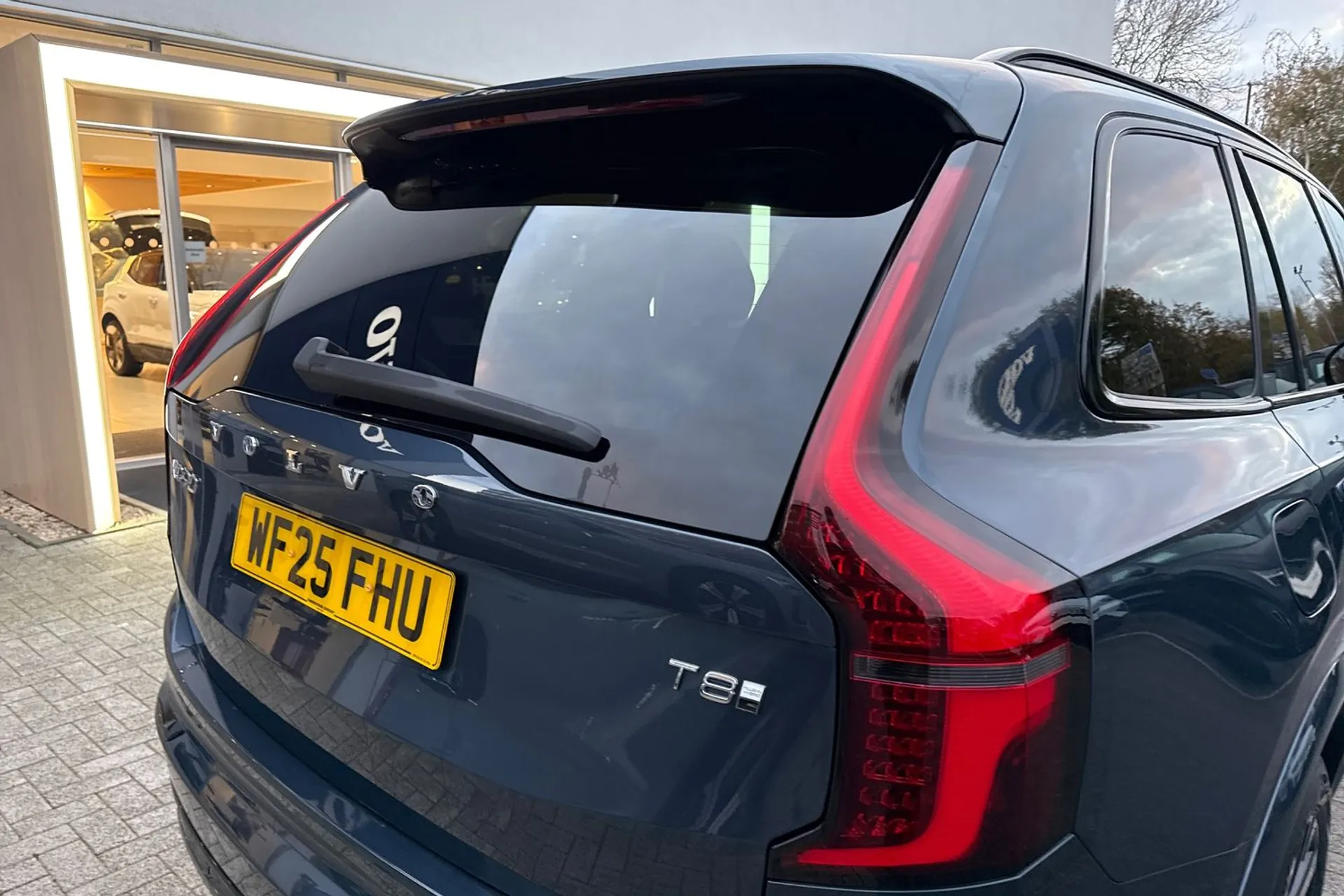 Volvo XC90 thumbnail image number 18