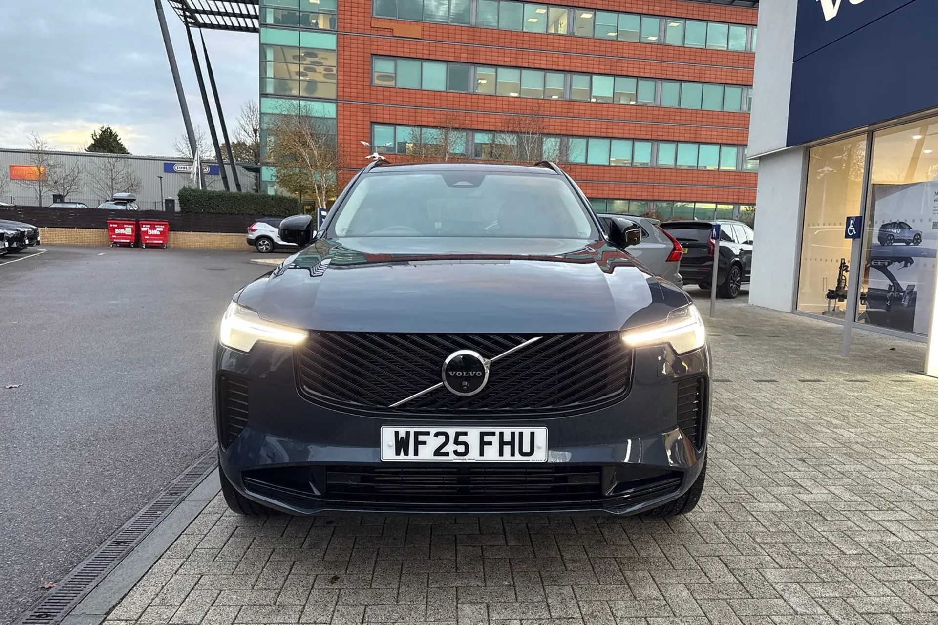 Volvo XC90 thumbnail image number 15