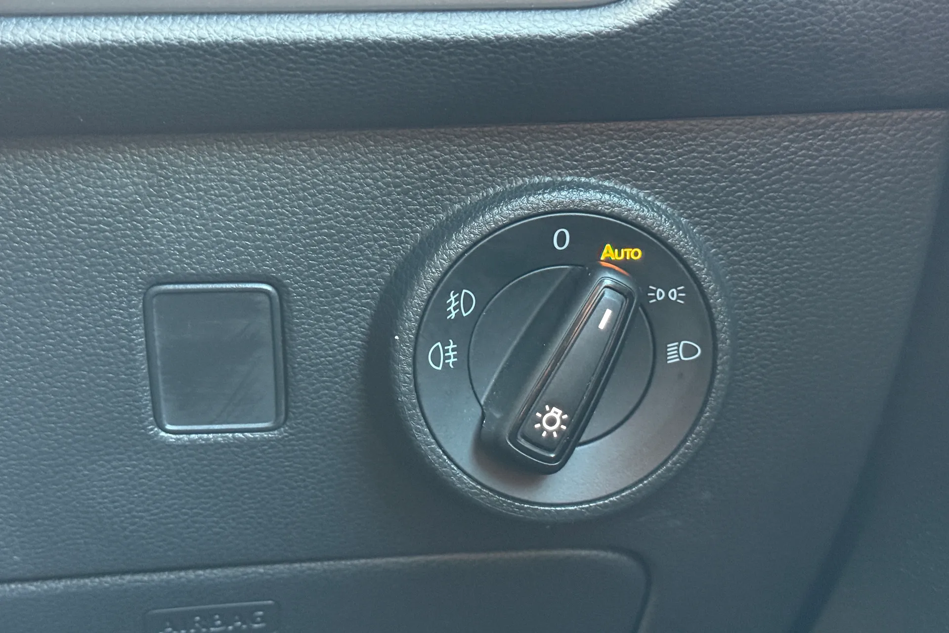 SEAT ATECA thumbnail image number 26