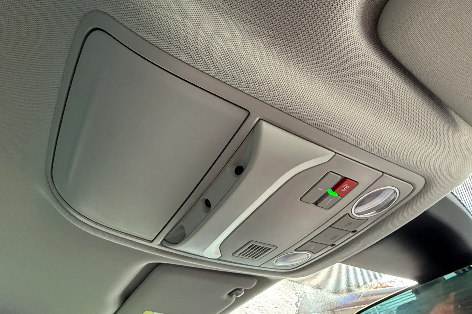 SEAT ATECA thumbnail image number 21