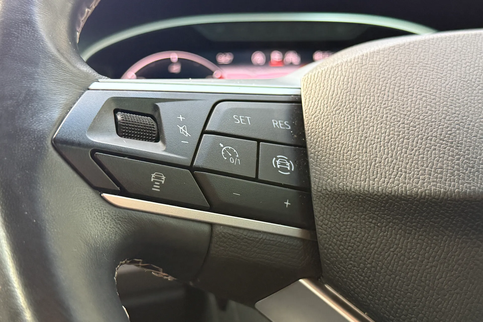 SEAT ATECA thumbnail image number 22