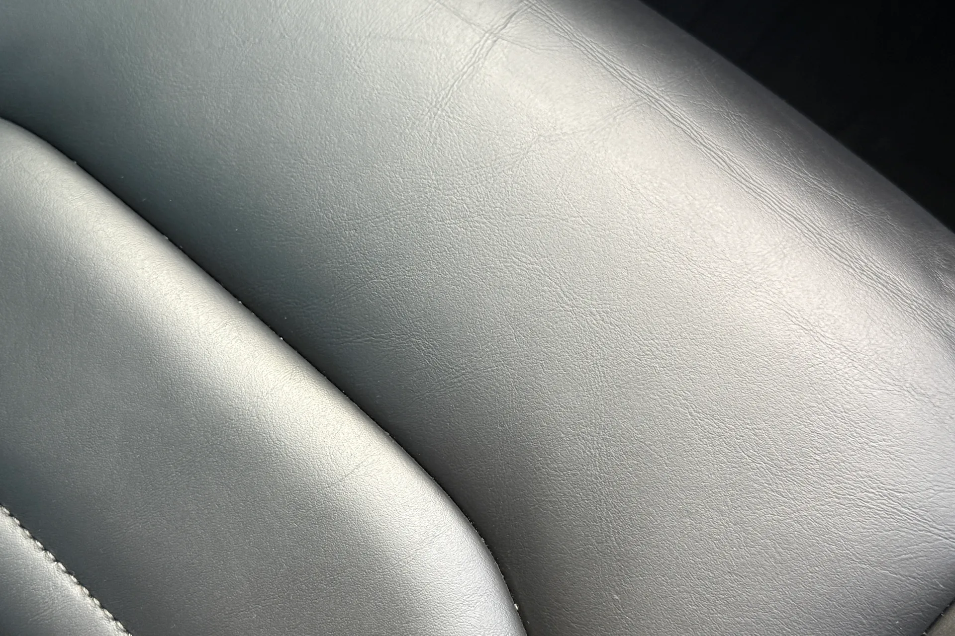 SEAT ATECA thumbnail image number 19