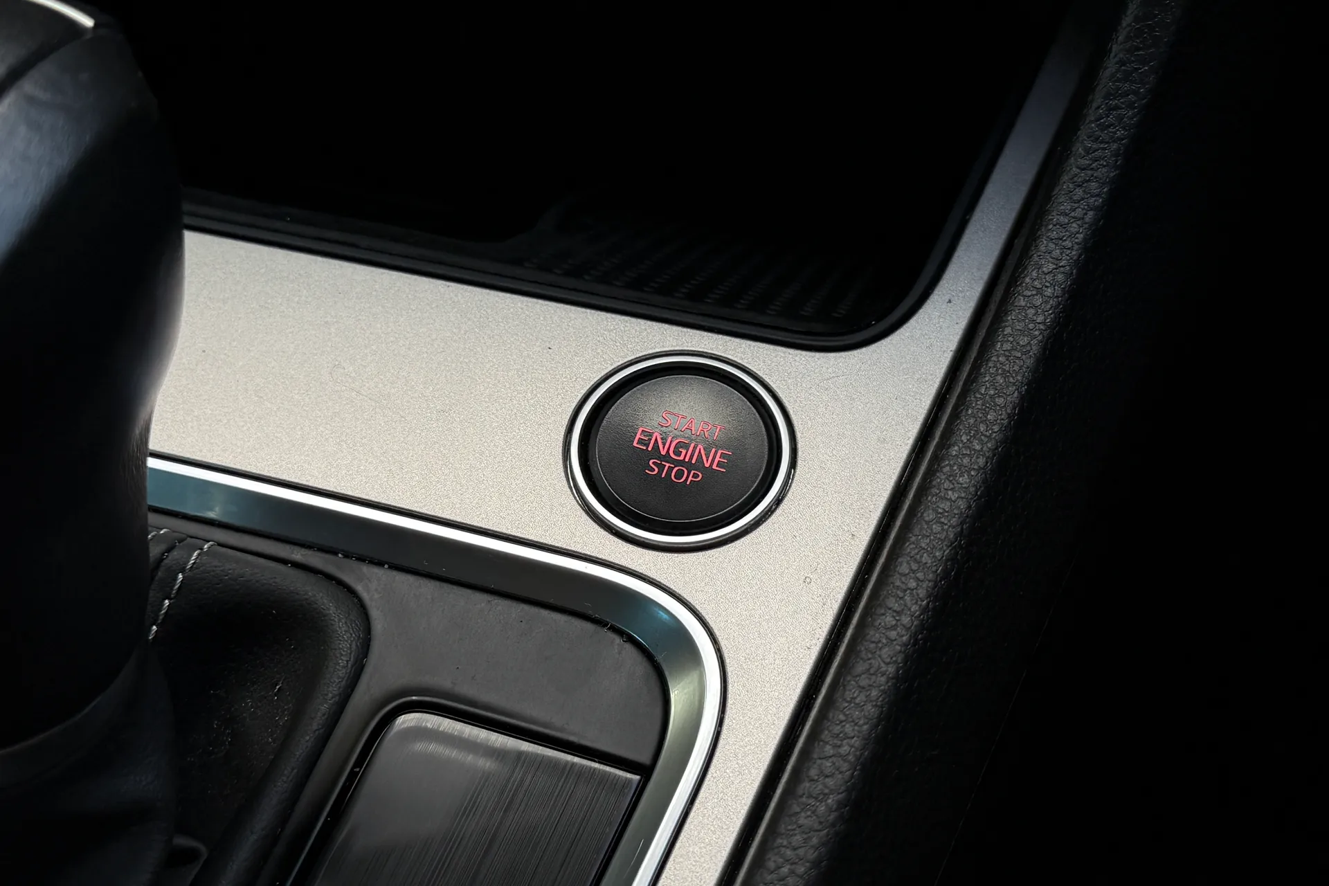 SEAT ATECA thumbnail image number 16