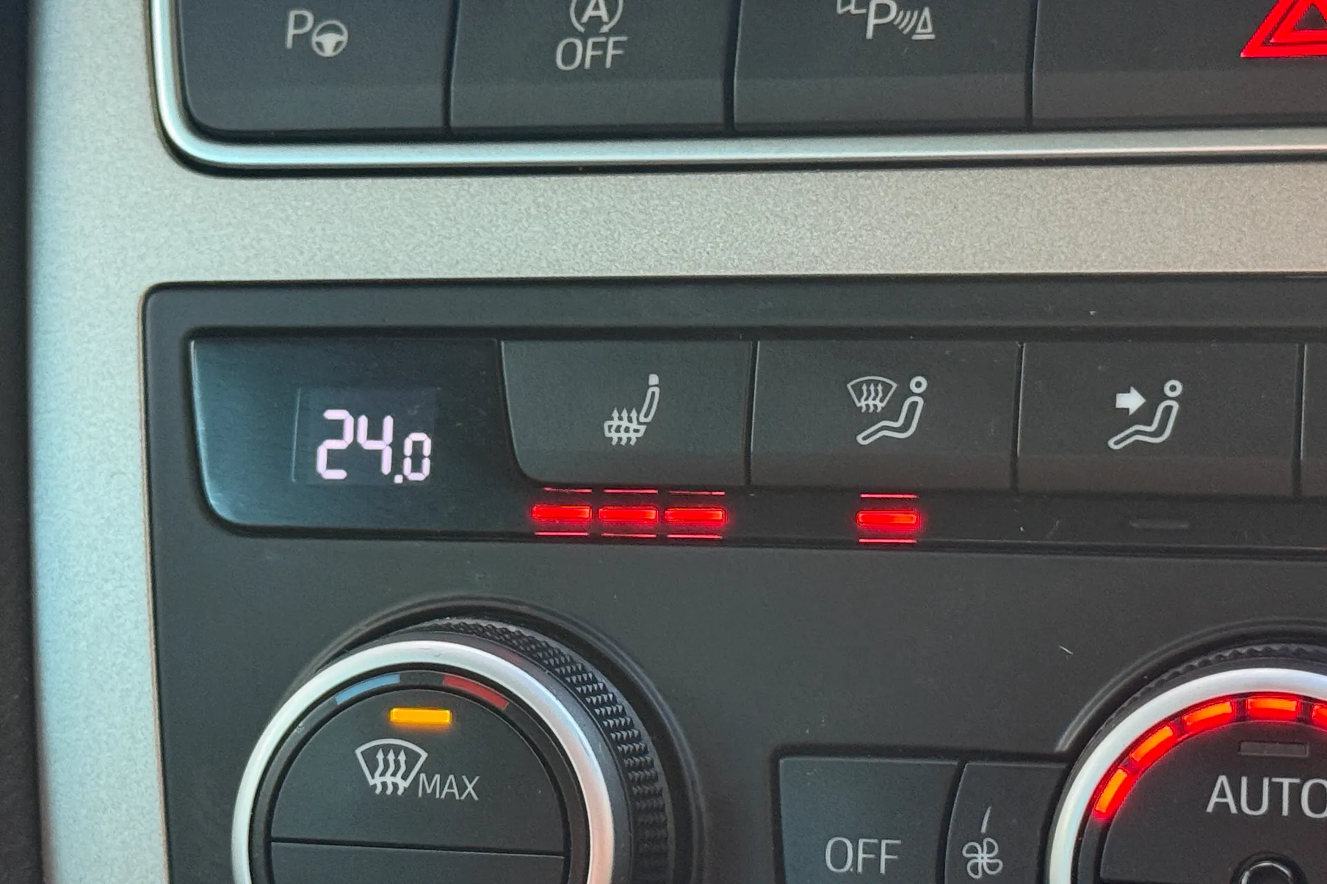 SEAT ATECA thumbnail image number 6