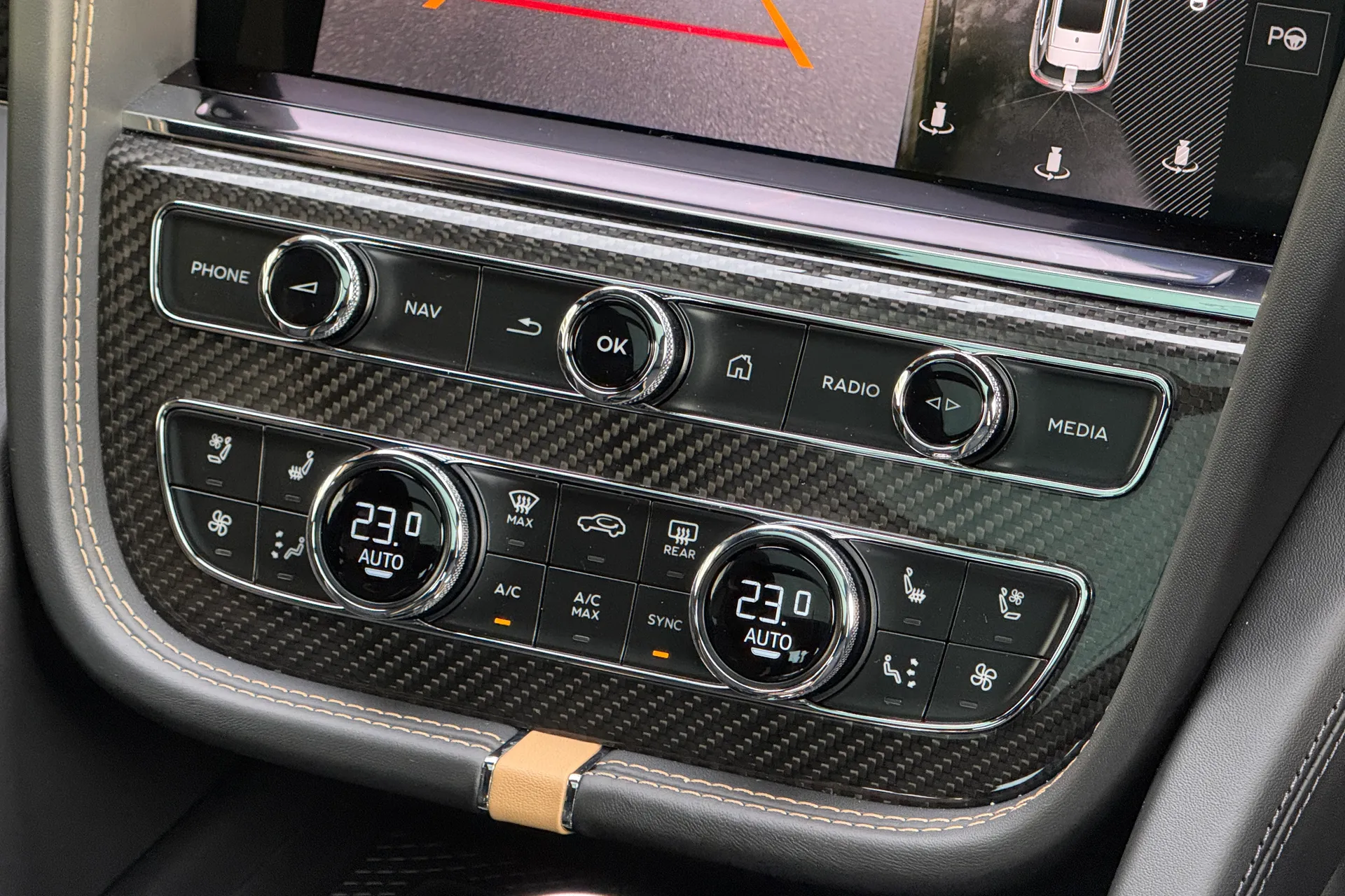 Bentley BENTAYGA thumbnail image number 40