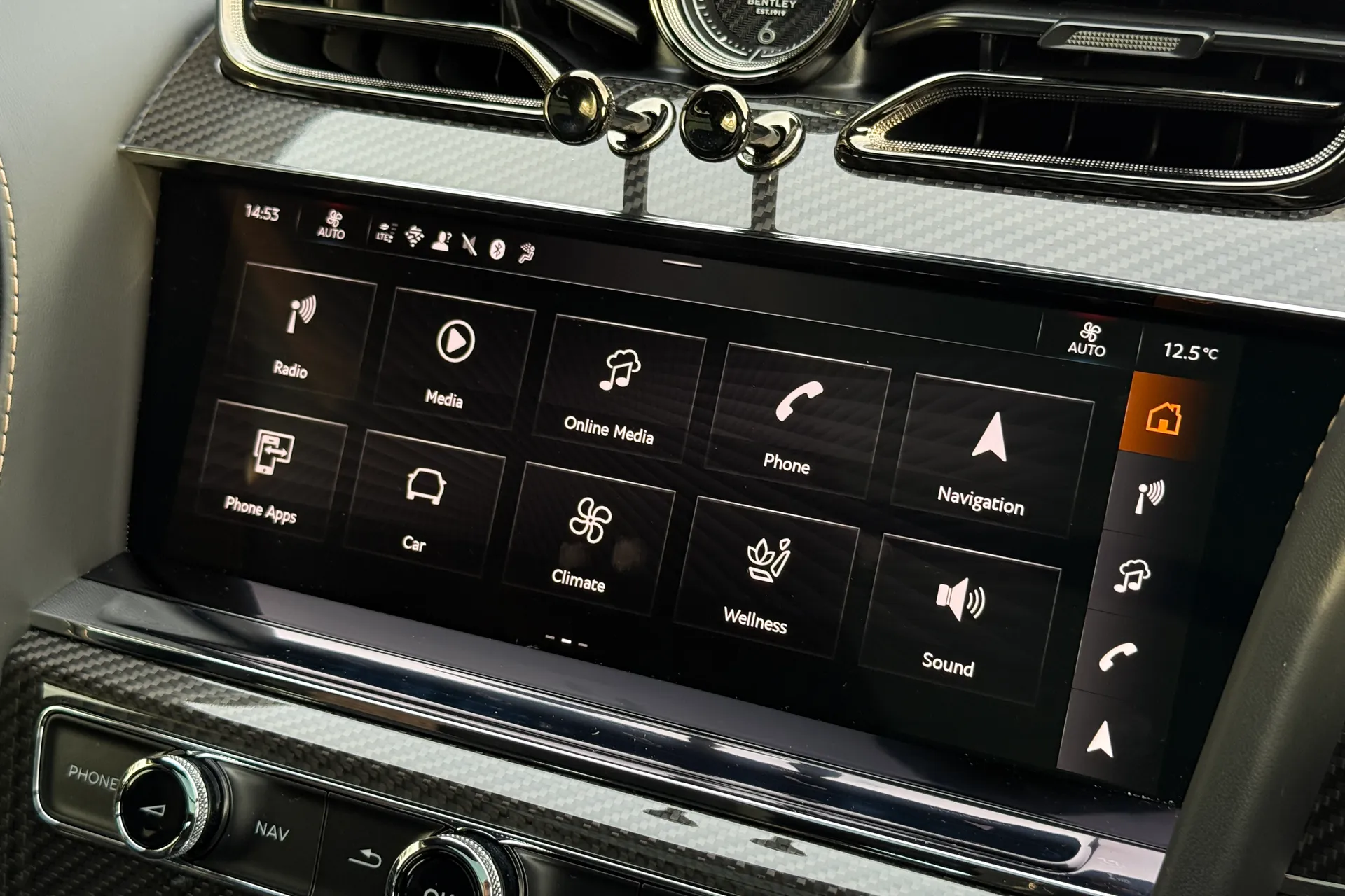 Bentley BENTAYGA thumbnail image number 53