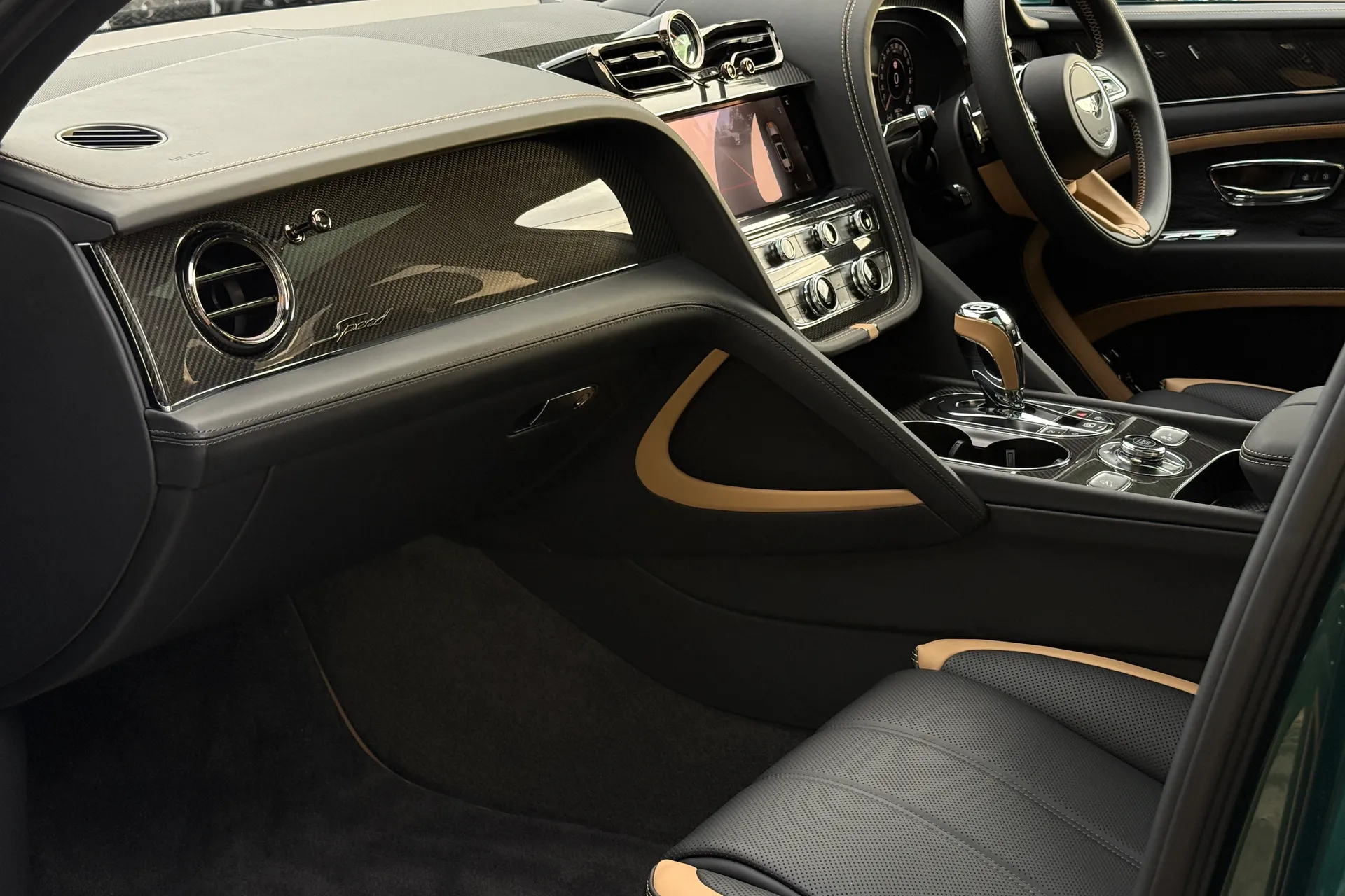 Bentley BENTAYGA thumbnail image number 43