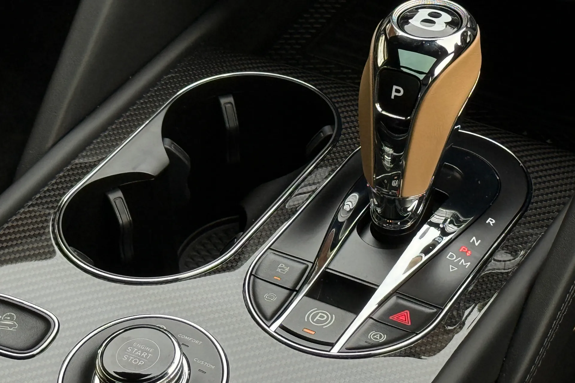 Bentley BENTAYGA thumbnail image number 41