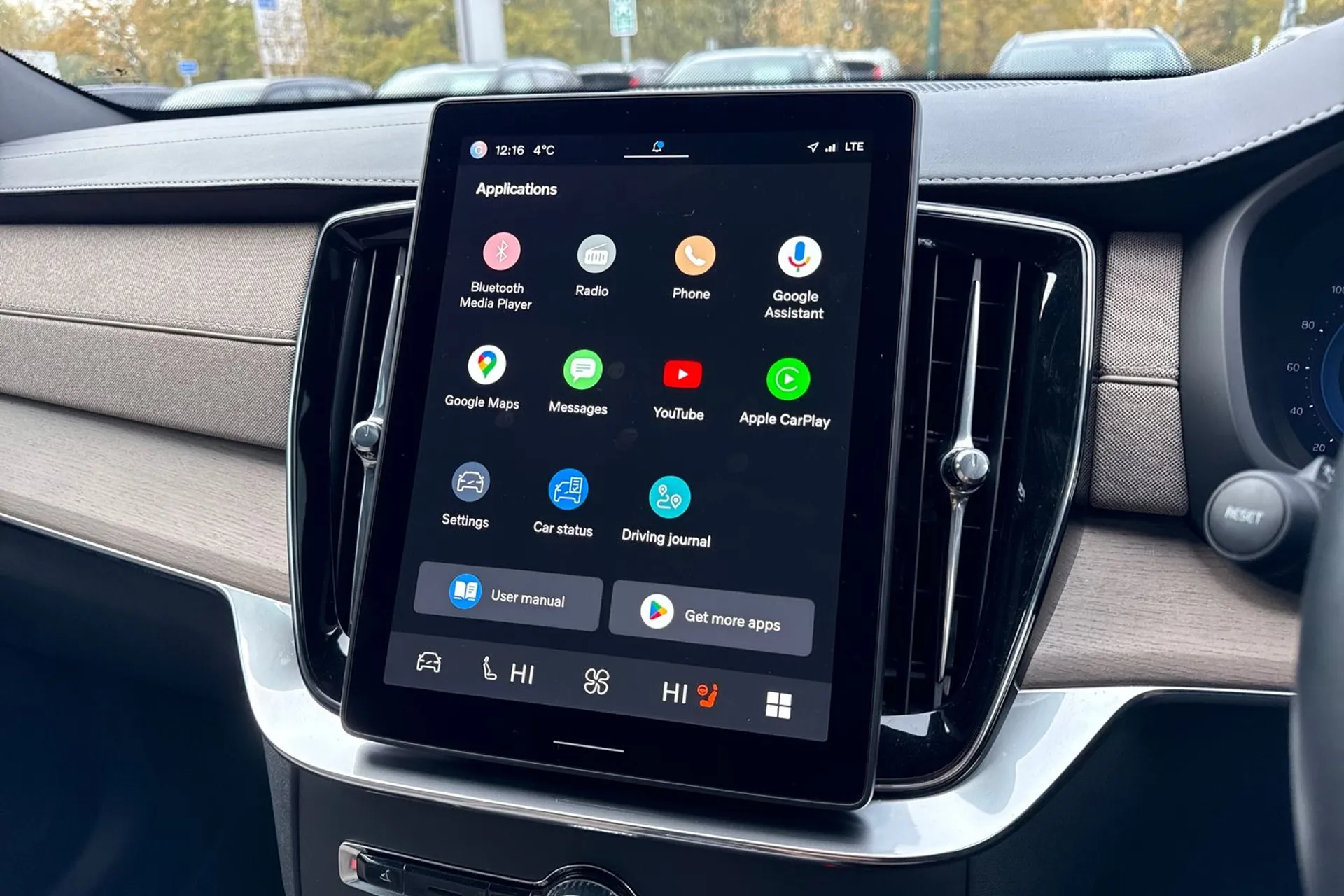 Volvo XC90 thumbnail image number 42