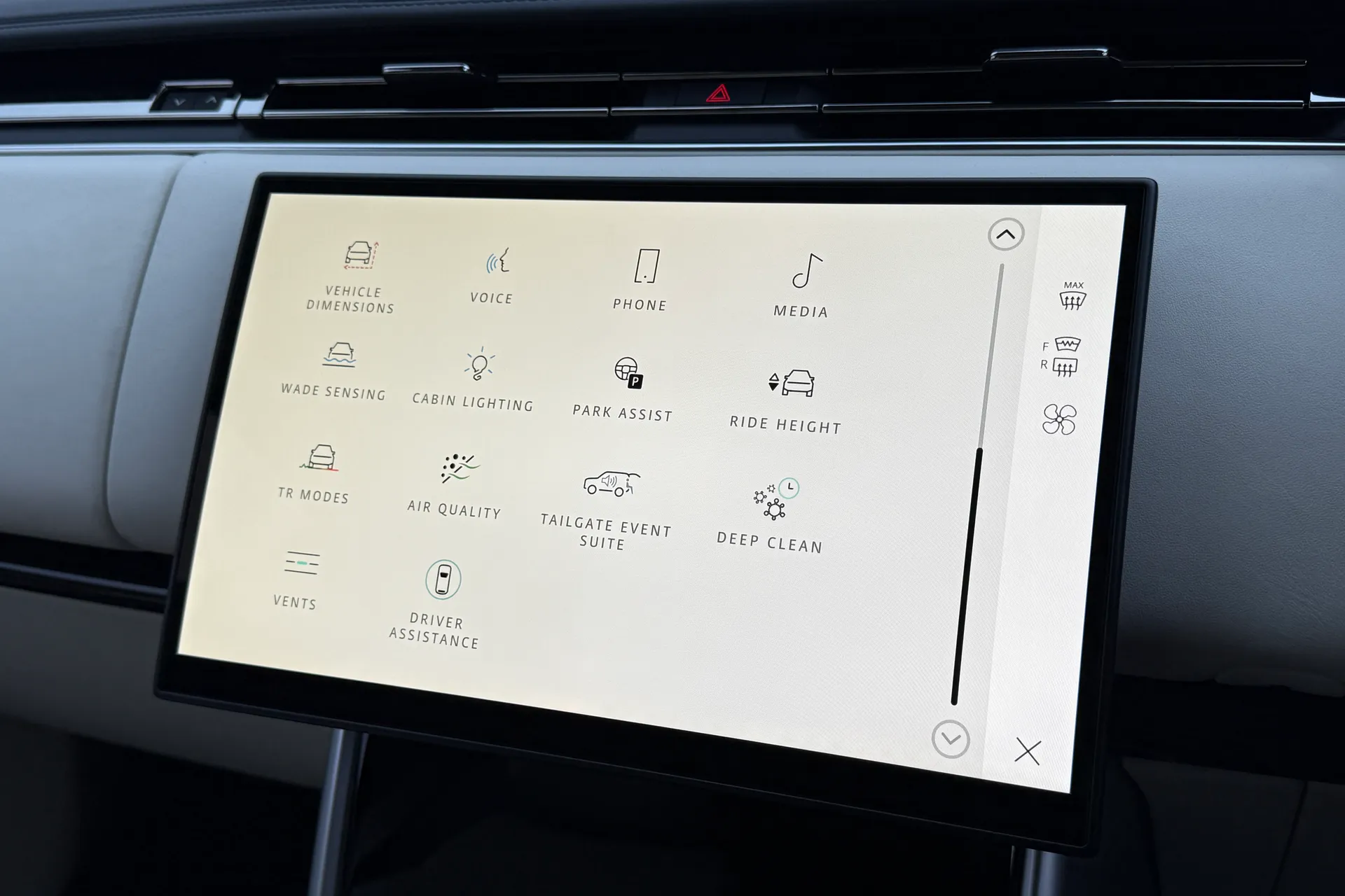 LAND ROVER RANGE ROVER thumbnail image number 36