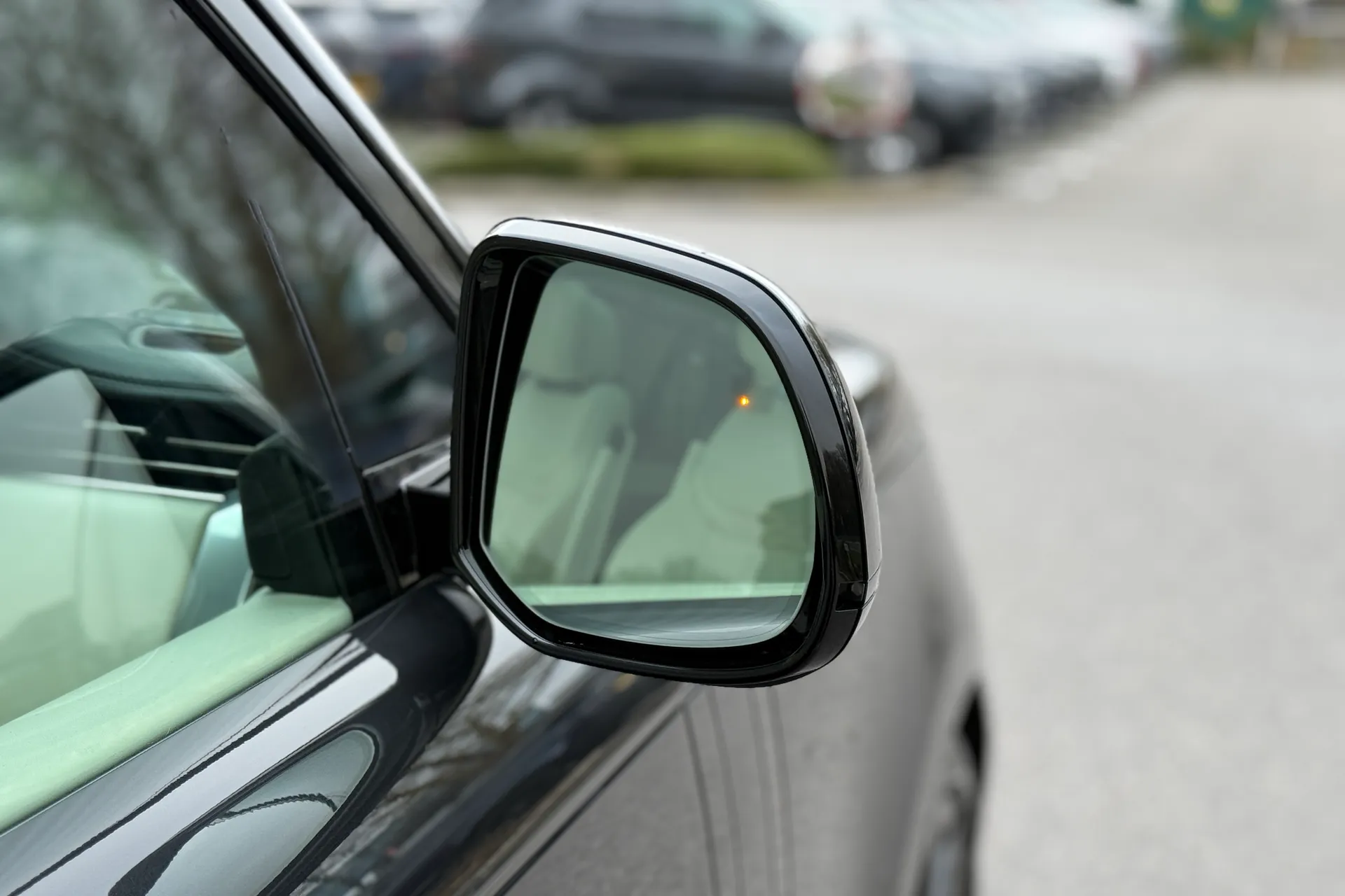 LAND ROVER RANGE ROVER thumbnail image number 16