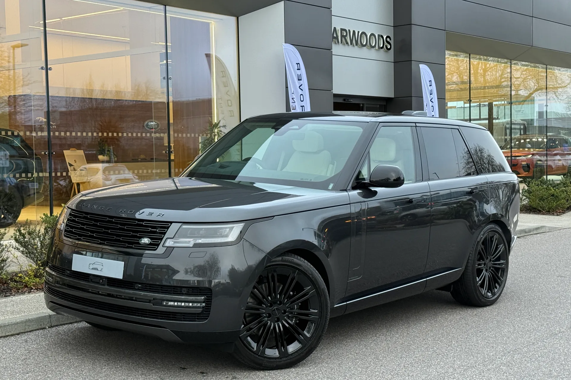 LAND ROVER RANGE ROVER thumbnail image number 20