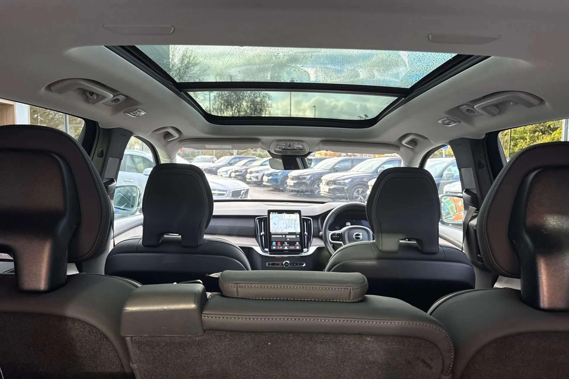 Volvo XC90 thumbnail image number 22