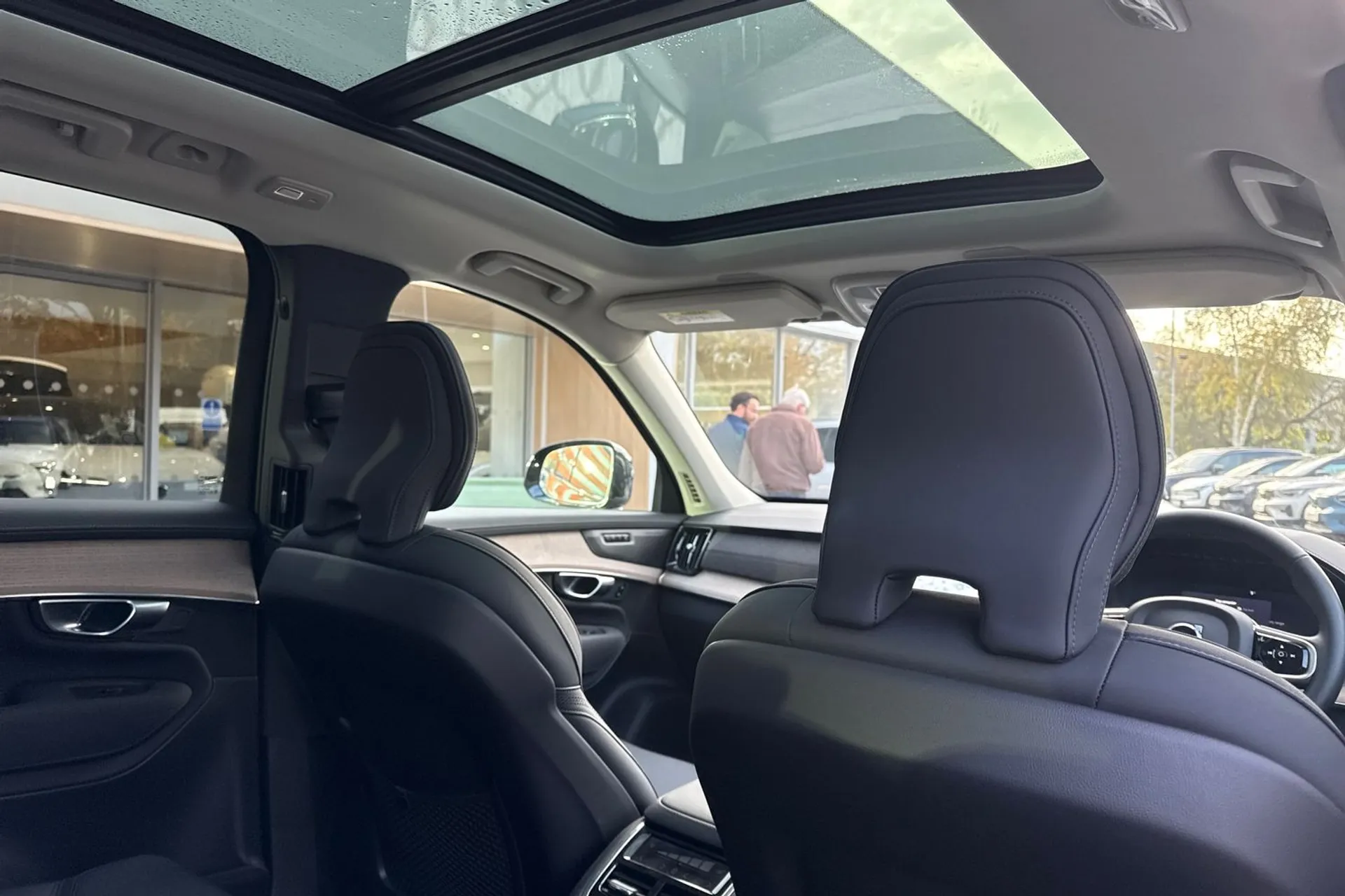 Volvo XC90 thumbnail image number 24