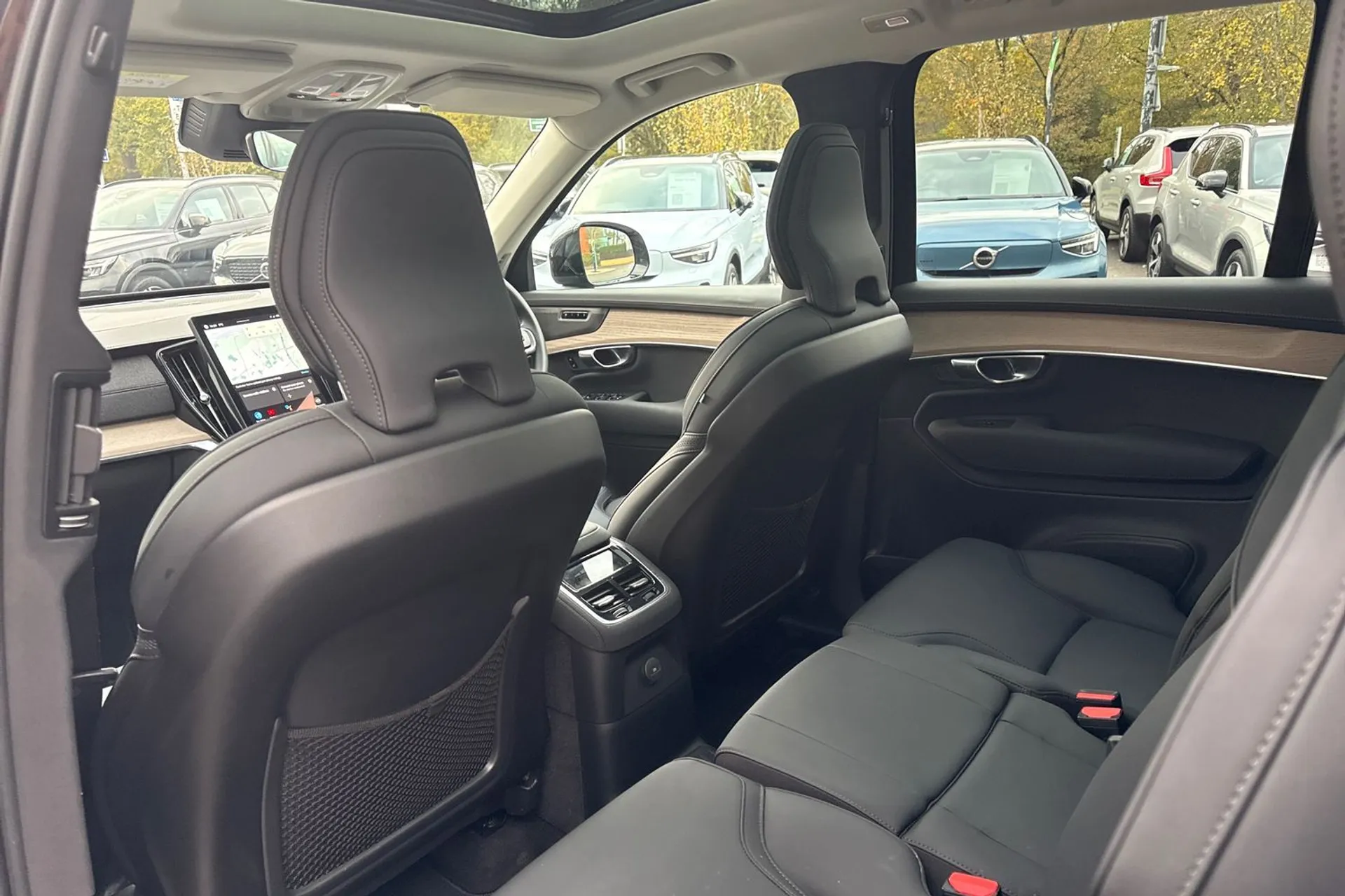 Volvo XC90 thumbnail image number 31