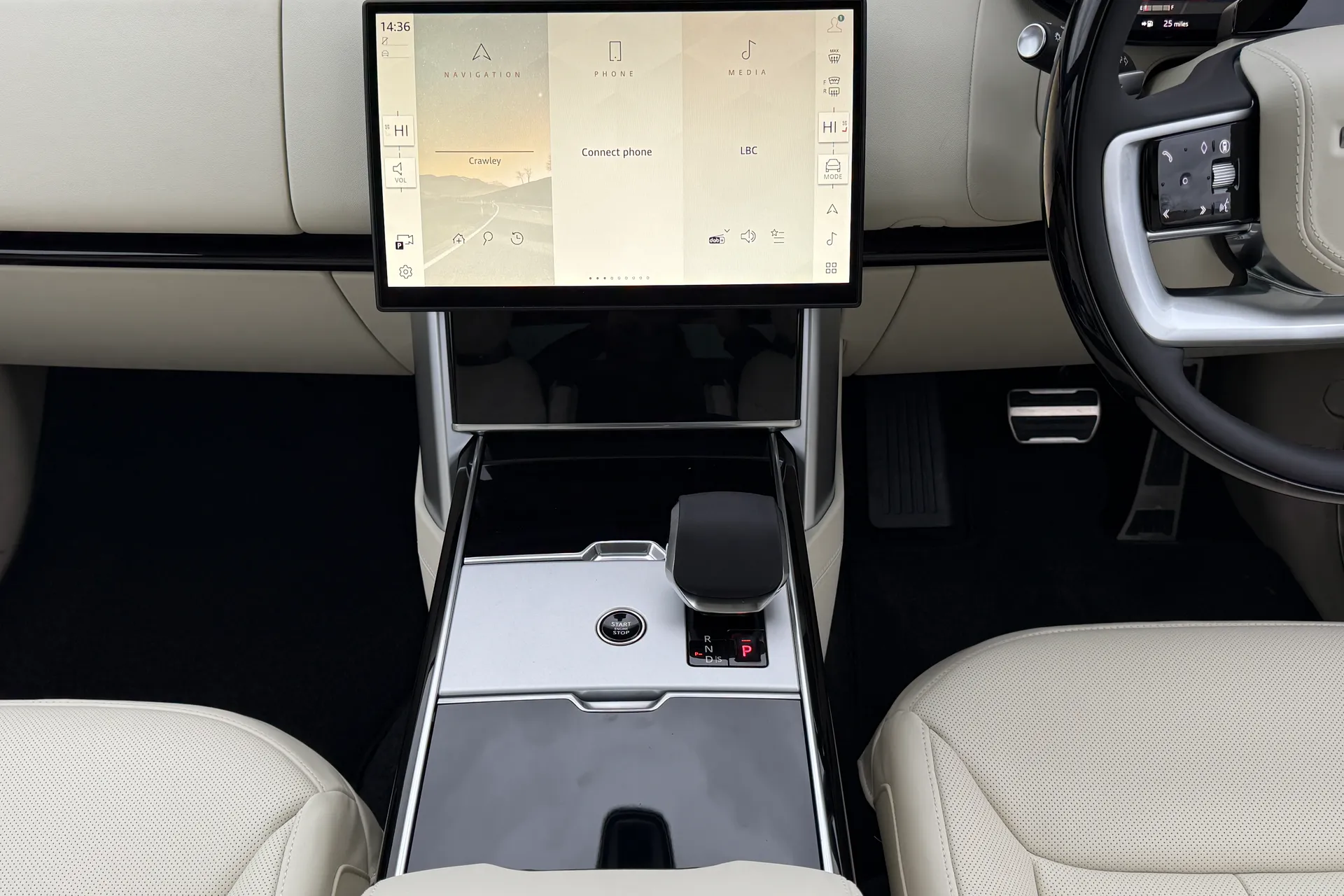 LAND ROVER RANGE ROVER thumbnail image number 24