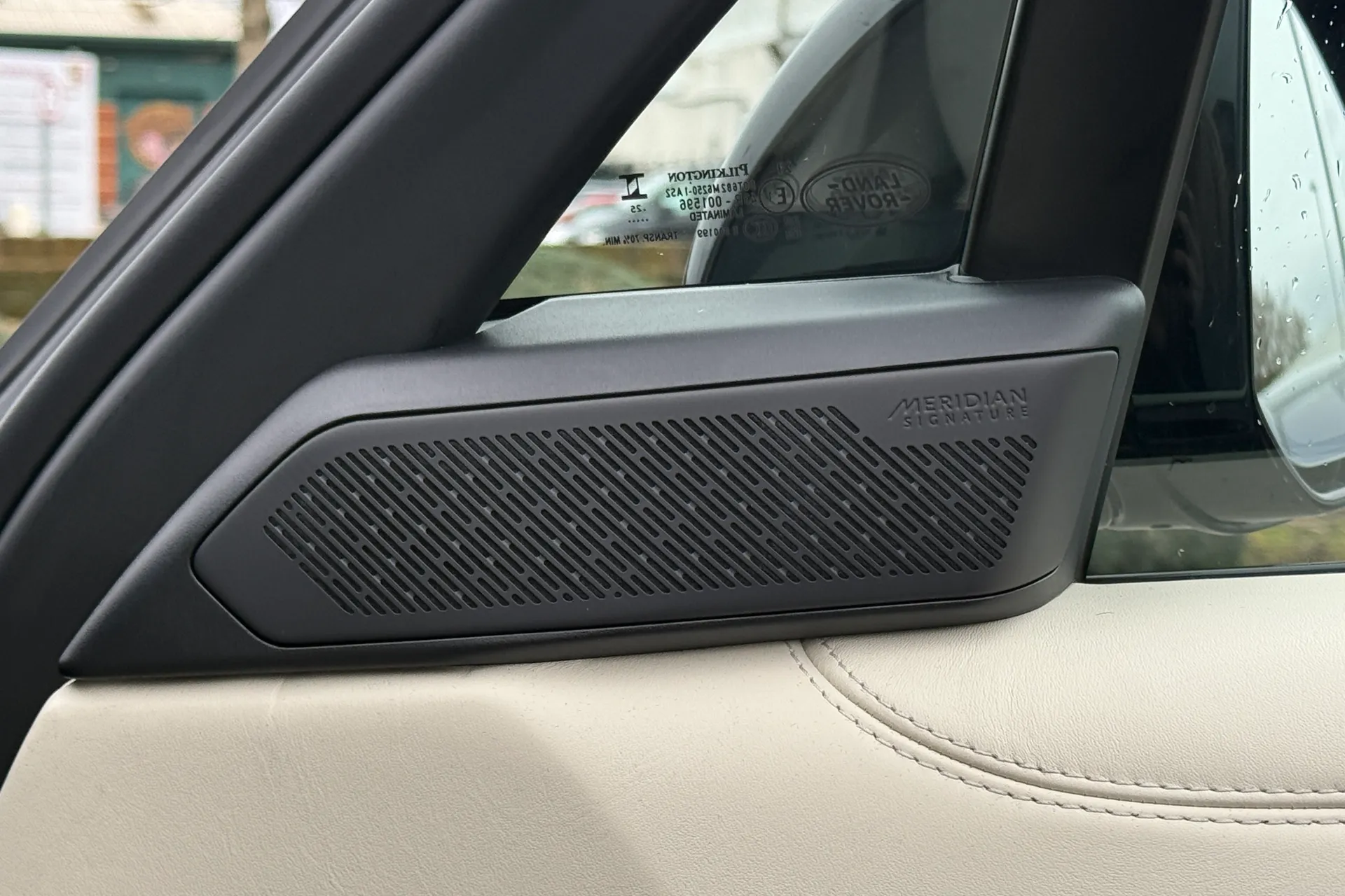 LAND ROVER RANGE ROVER thumbnail image number 51