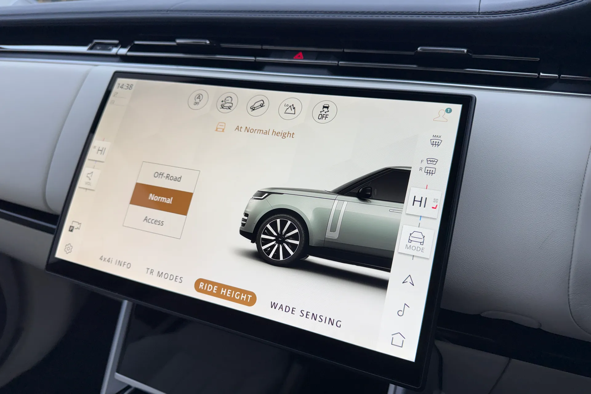 LAND ROVER RANGE ROVER thumbnail image number 60