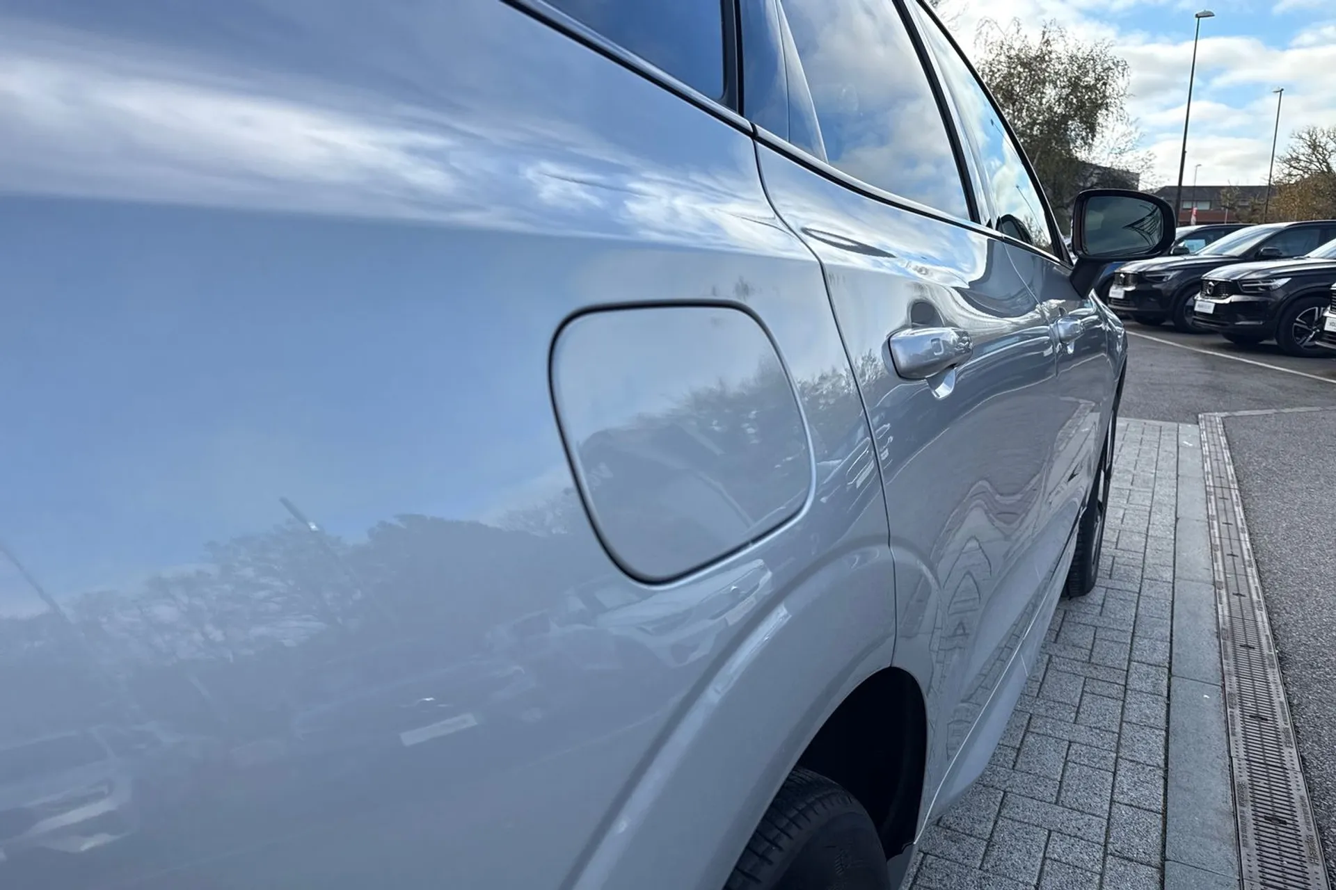 Volvo XC60 thumbnail image number 19