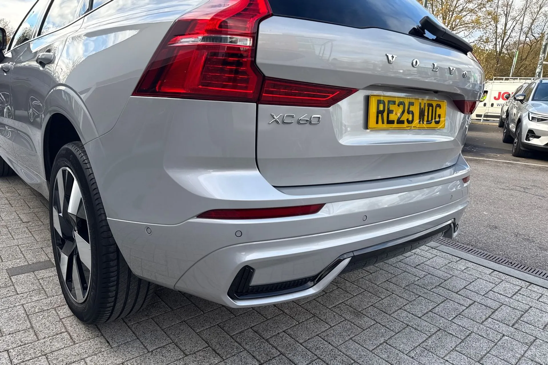 Volvo XC60 thumbnail image number 18