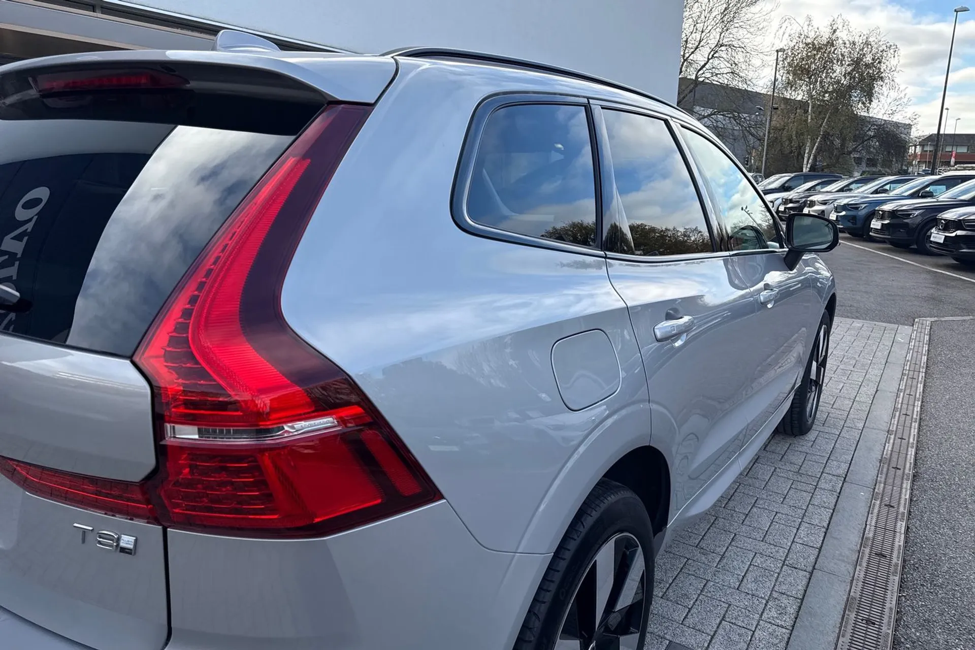 Volvo XC60 thumbnail image number 15