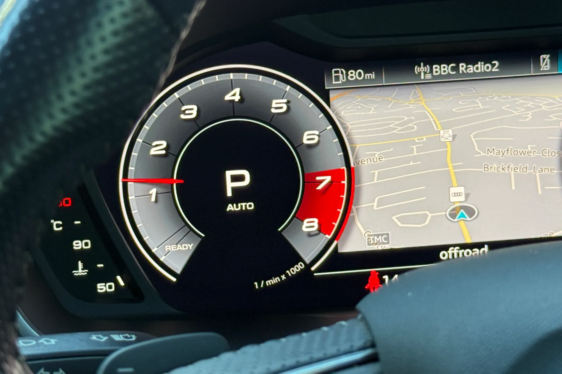 Audi Q3 thumbnail image number 13