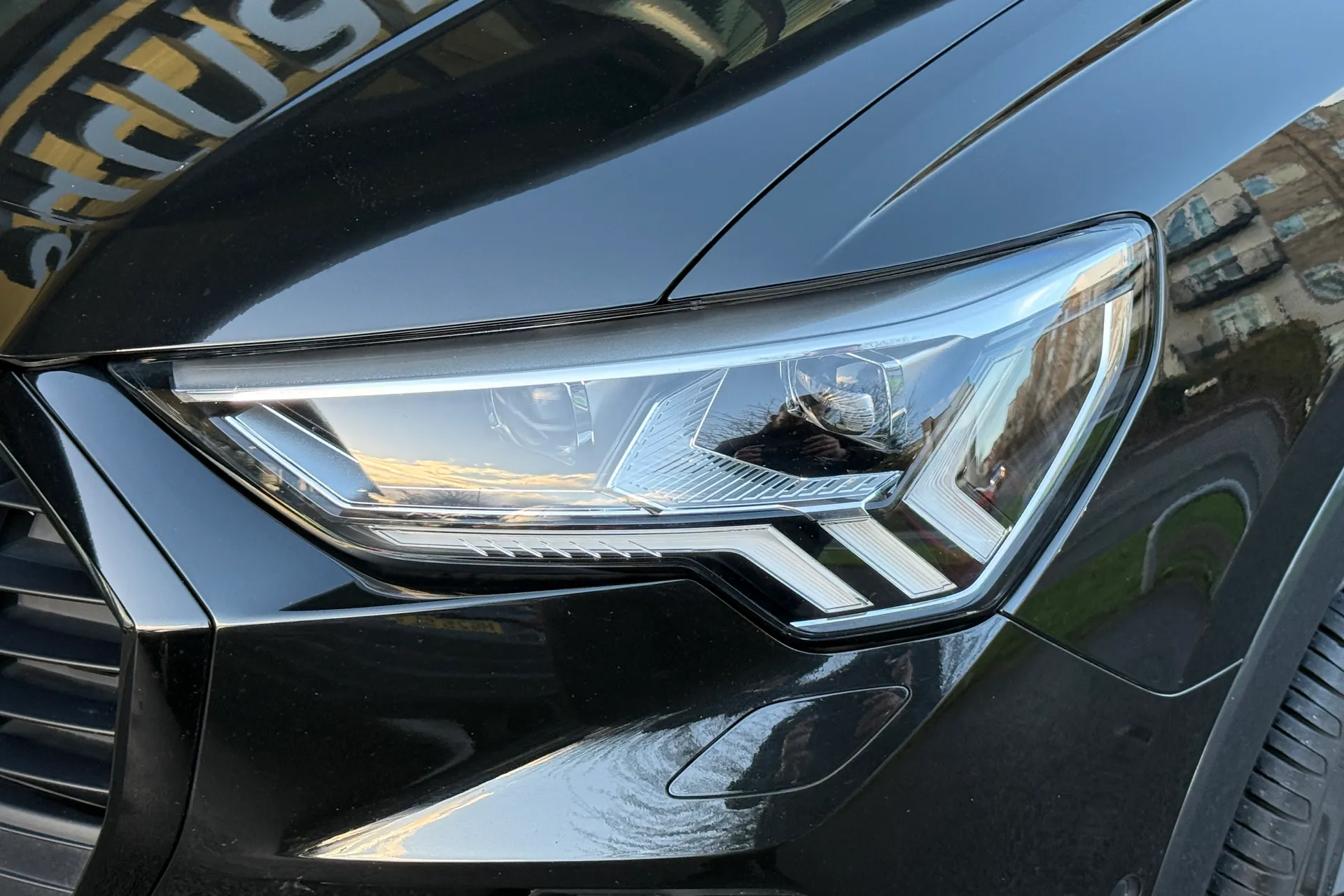 Audi Q3 thumbnail image number 61