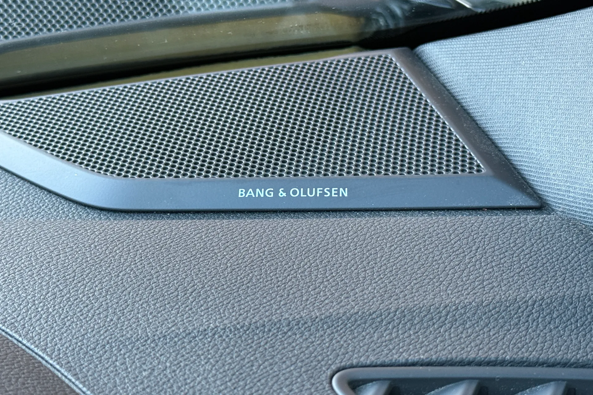 Audi Q3 thumbnail image number 34