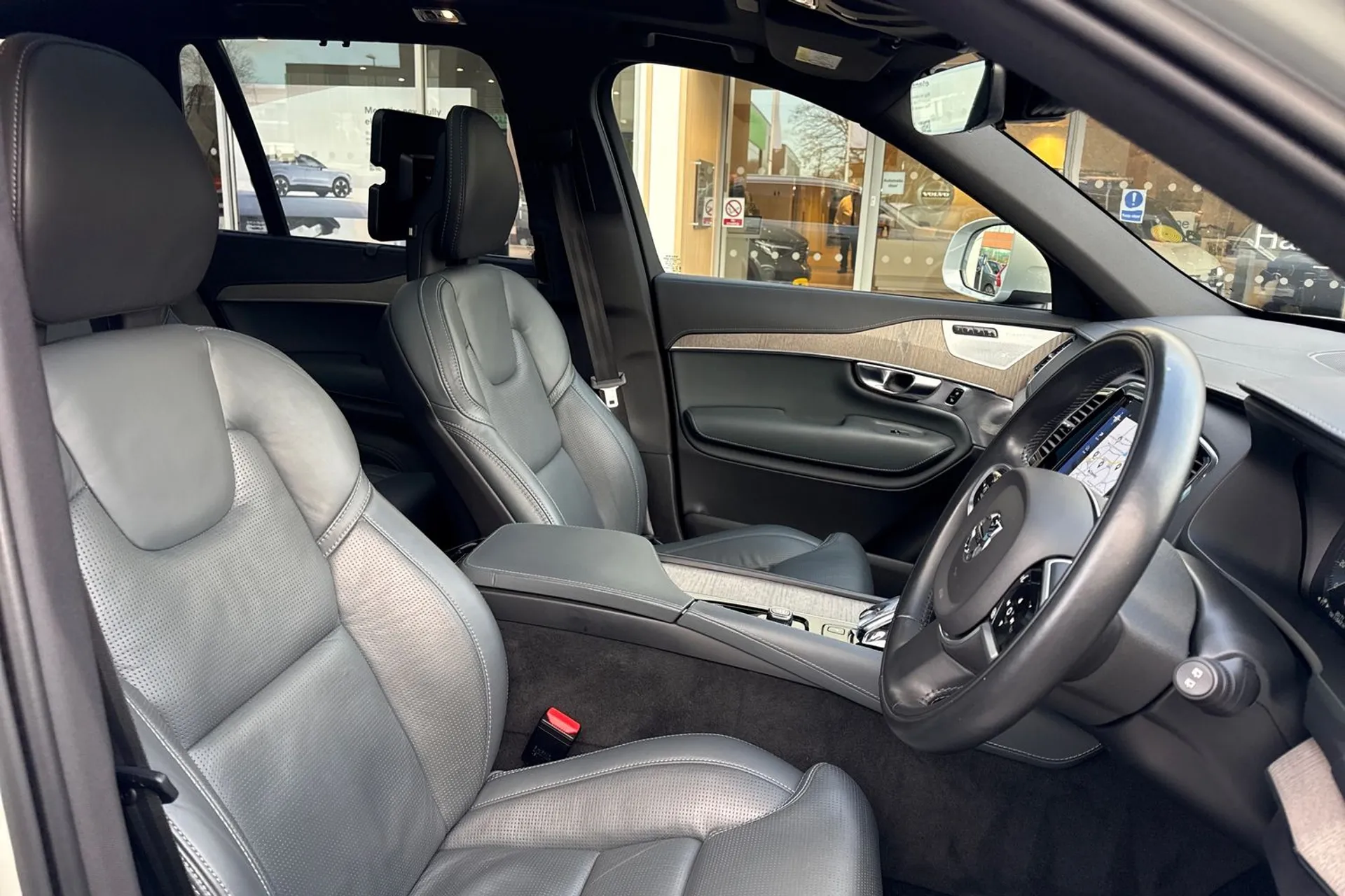 Volvo XC90 thumbnail image number 29