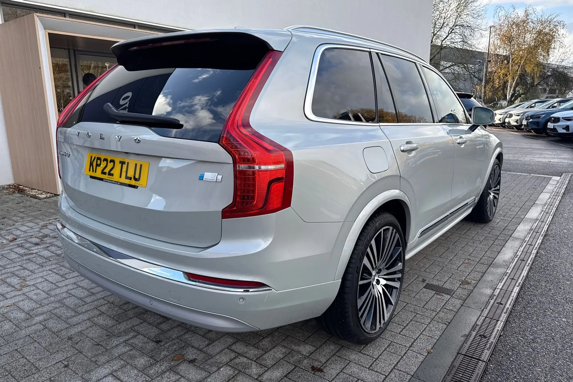 Volvo XC90 thumbnail image number 11