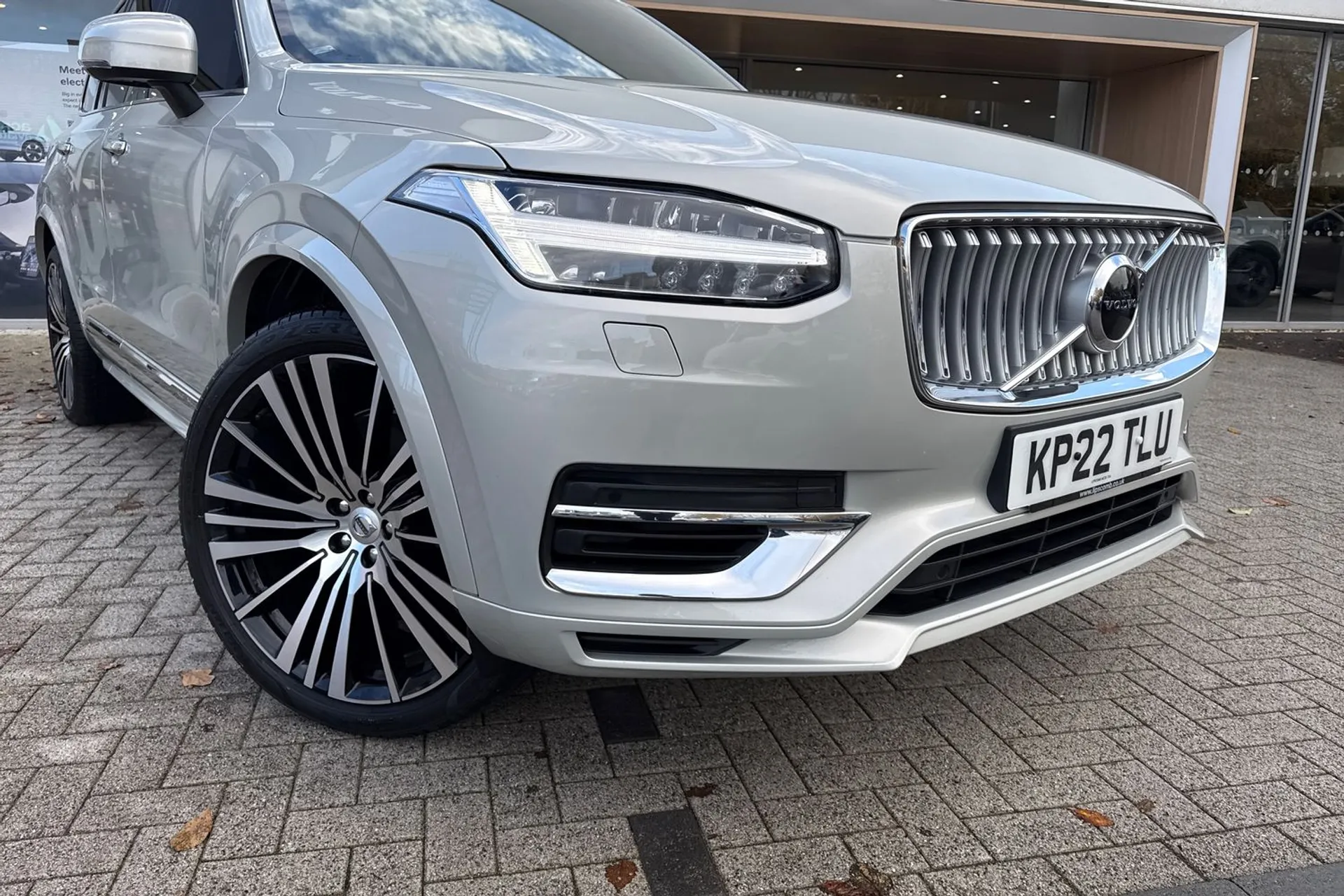 Volvo XC90 thumbnail image number 10