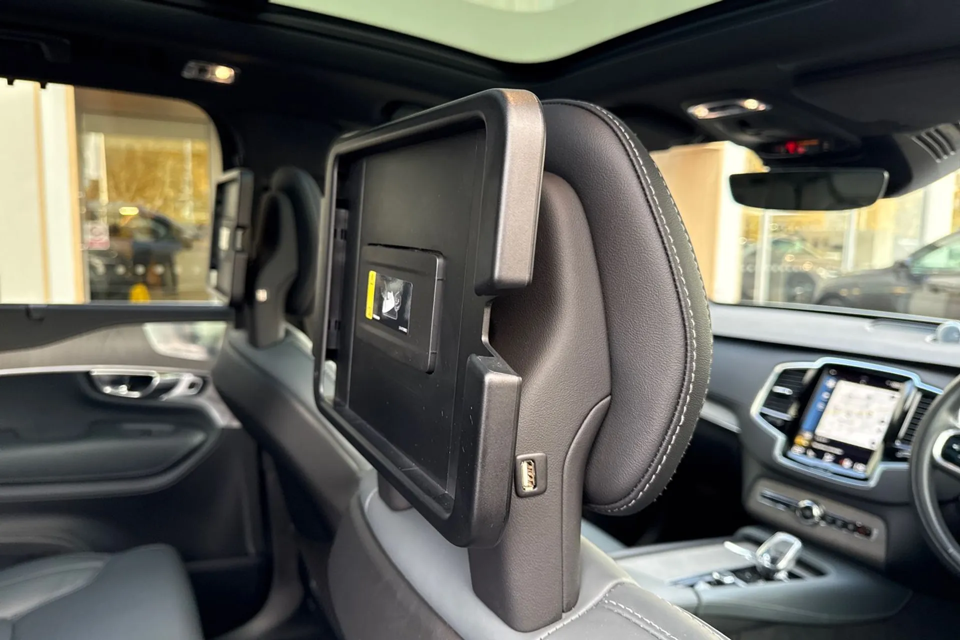 Volvo XC90 thumbnail image number 9