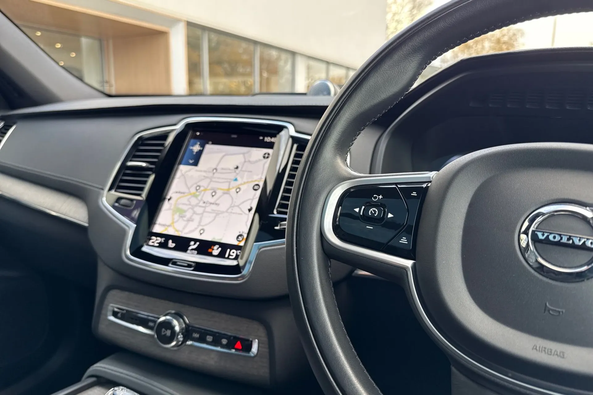 Volvo XC90 thumbnail image number 39