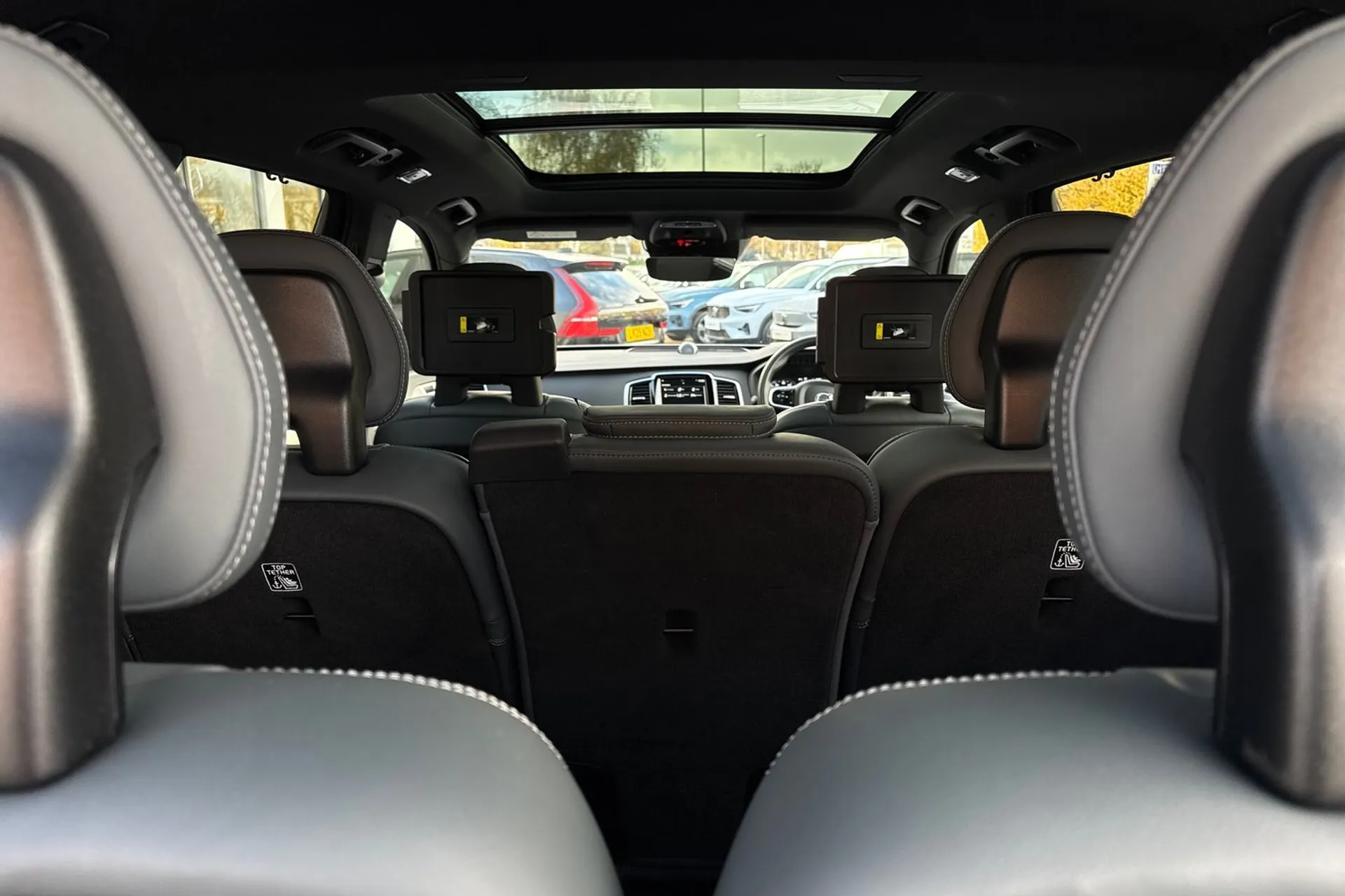 Volvo XC90 thumbnail image number 25