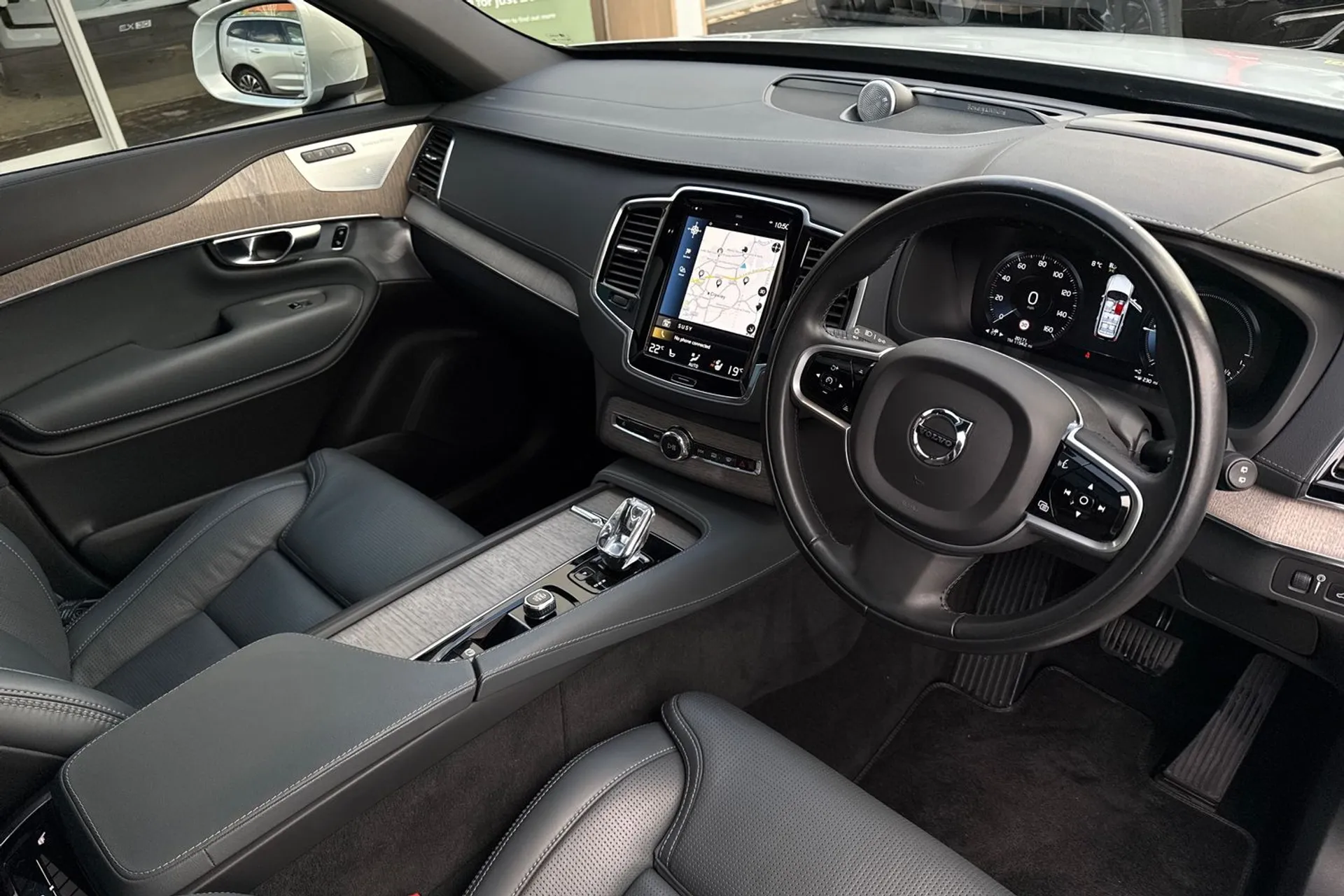 Volvo XC90 thumbnail image number 6