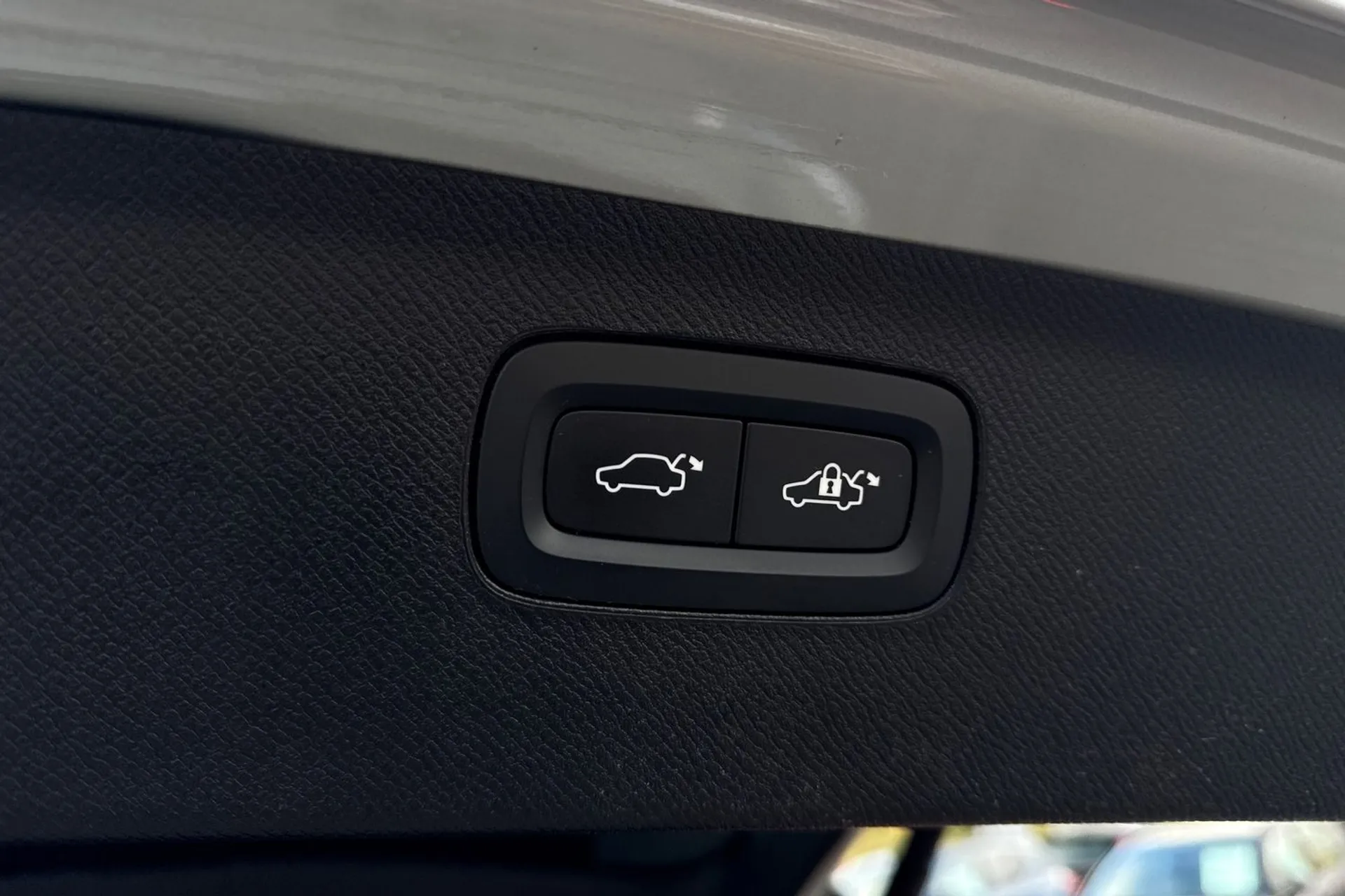 Volvo XC90 thumbnail image number 24