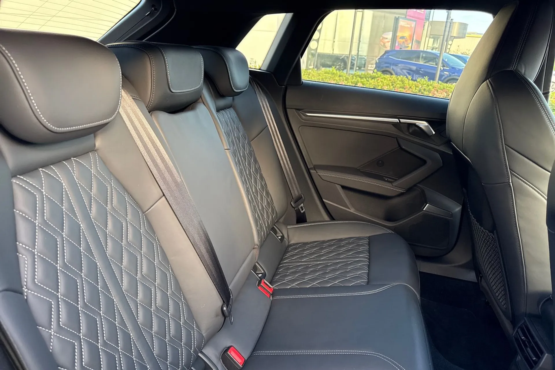 Audi A3 thumbnail image number 25