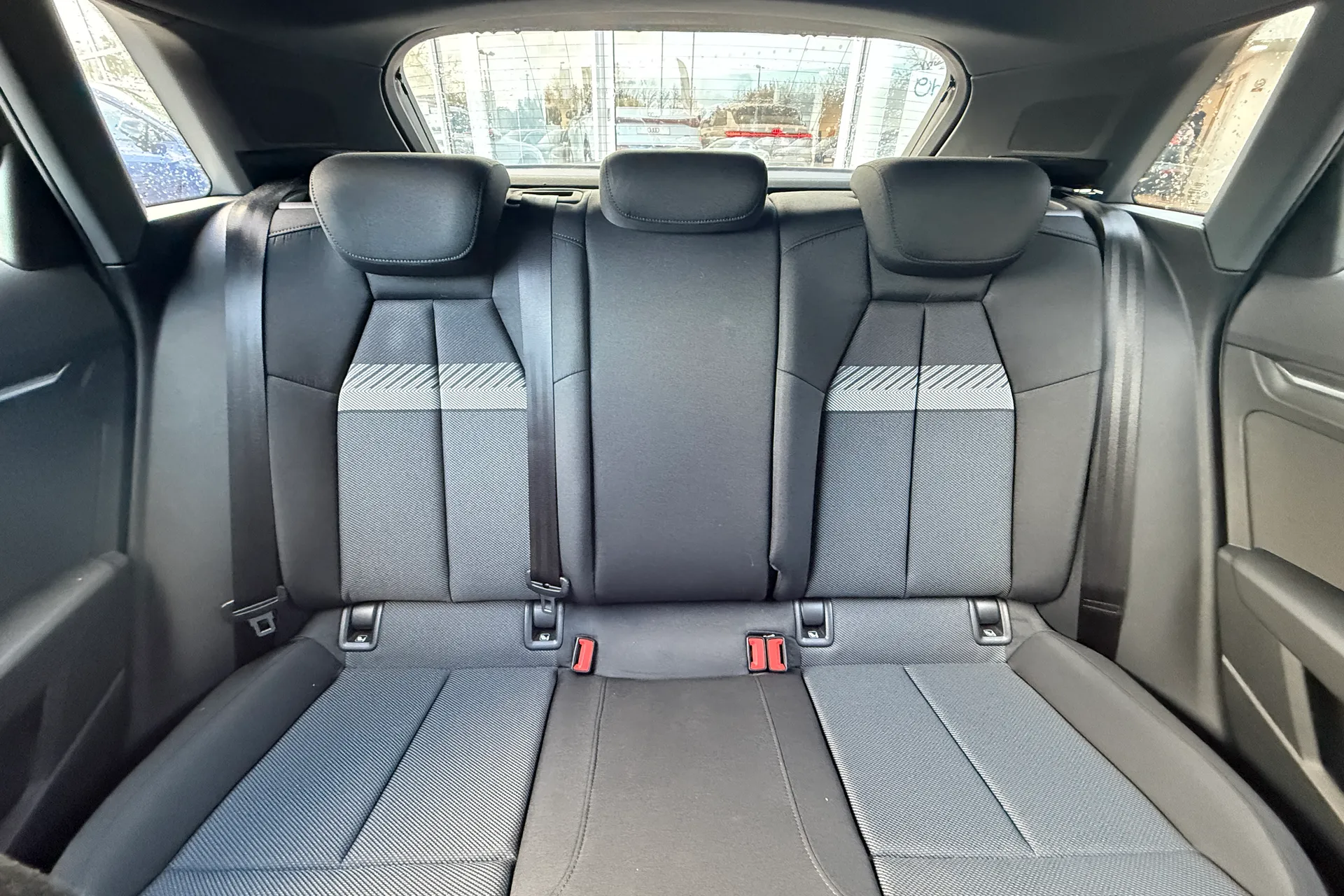 Audi A3 thumbnail image number 21